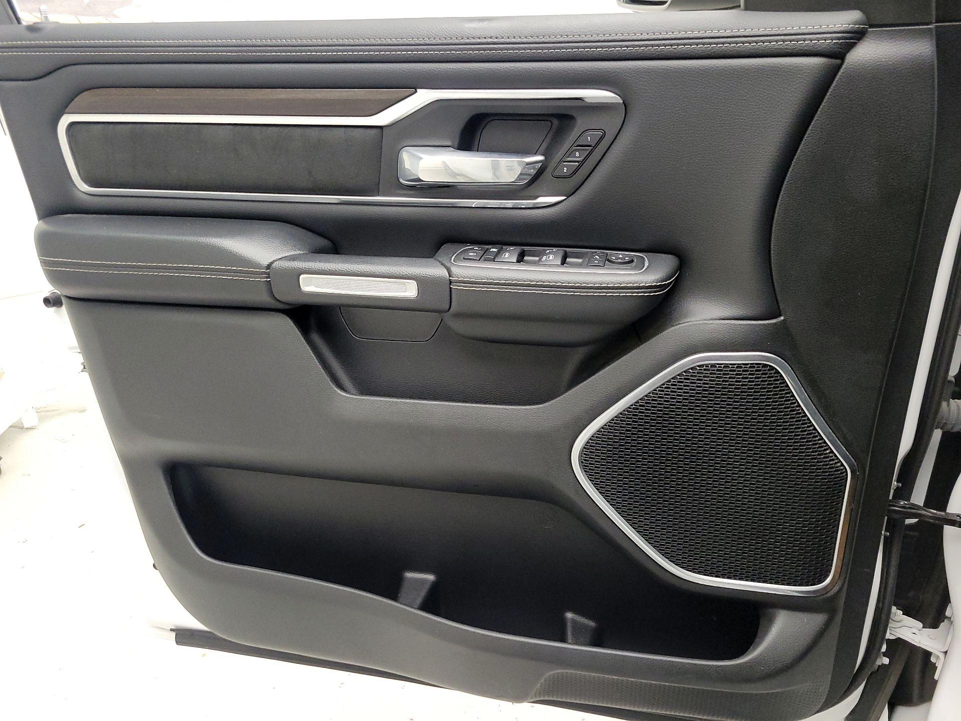 Thumbnail: 2022 RAM 1500 - 10