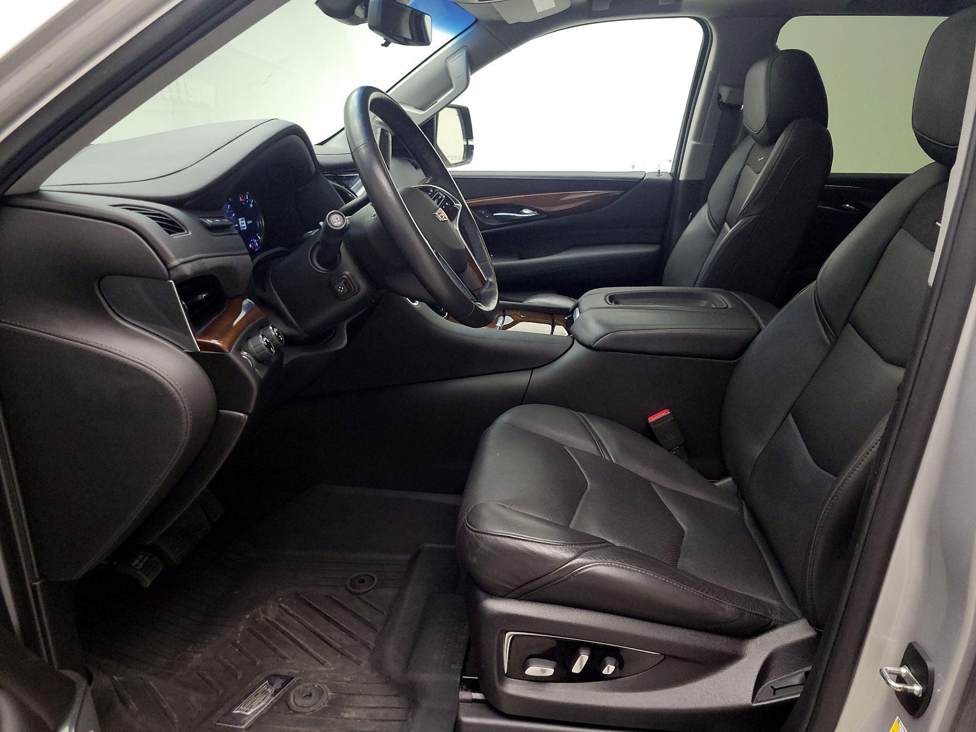 Thumbnail: 2020 Cadillac Escalade - 9