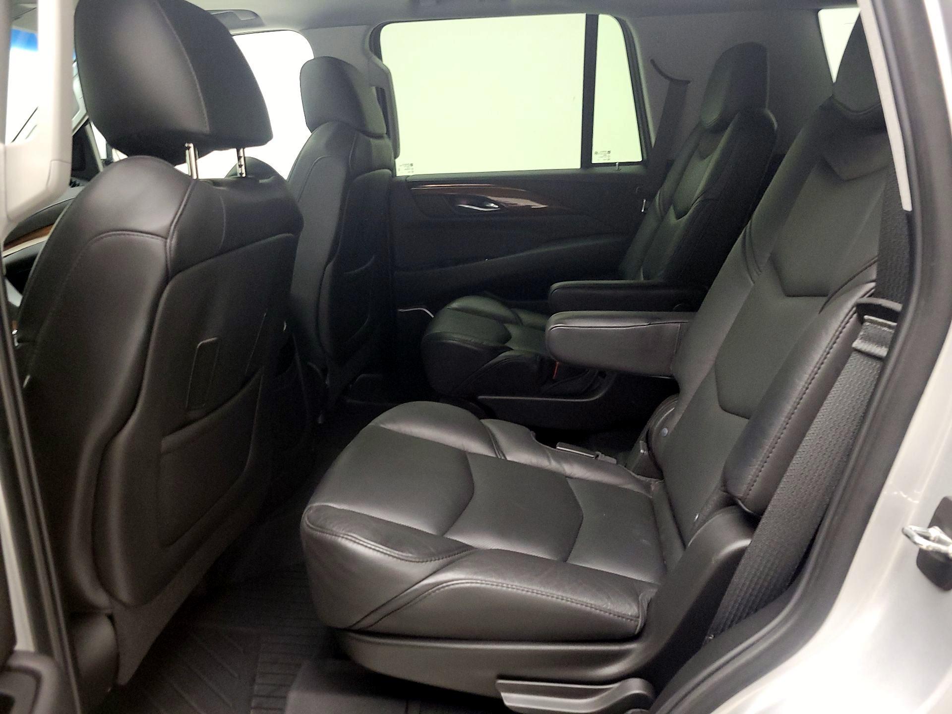 Thumbnail: 2020 Cadillac Escalade - 19