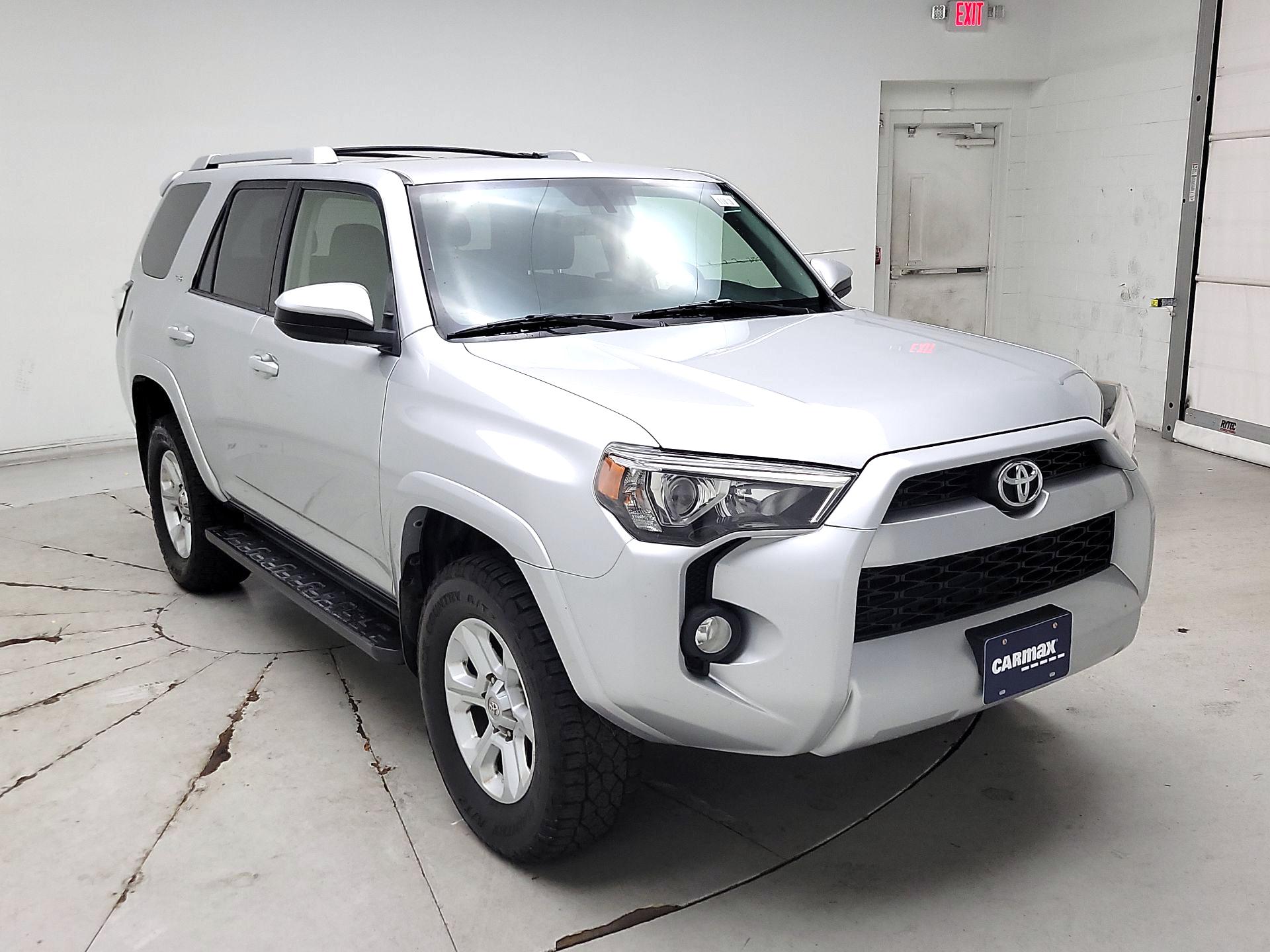 Thumbnail: 2016 Toyota 4Runner - 1