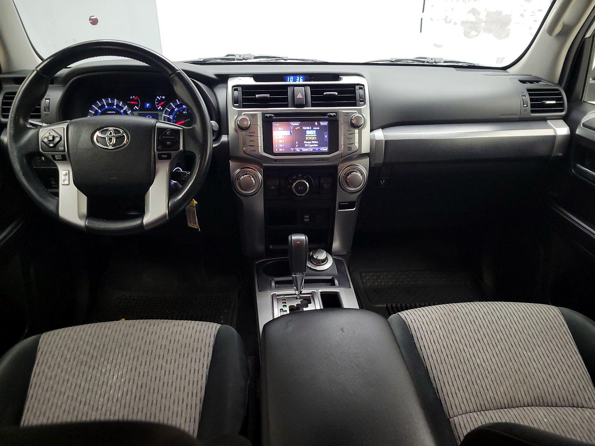 Thumbnail: 2016 Toyota 4Runner - 8