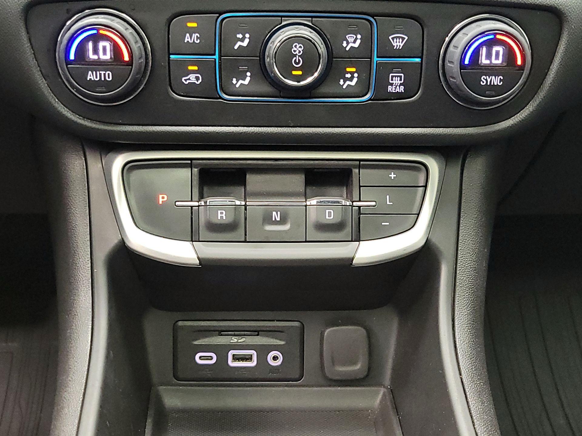 Thumbnail: 2023 GMC Terrain - 18