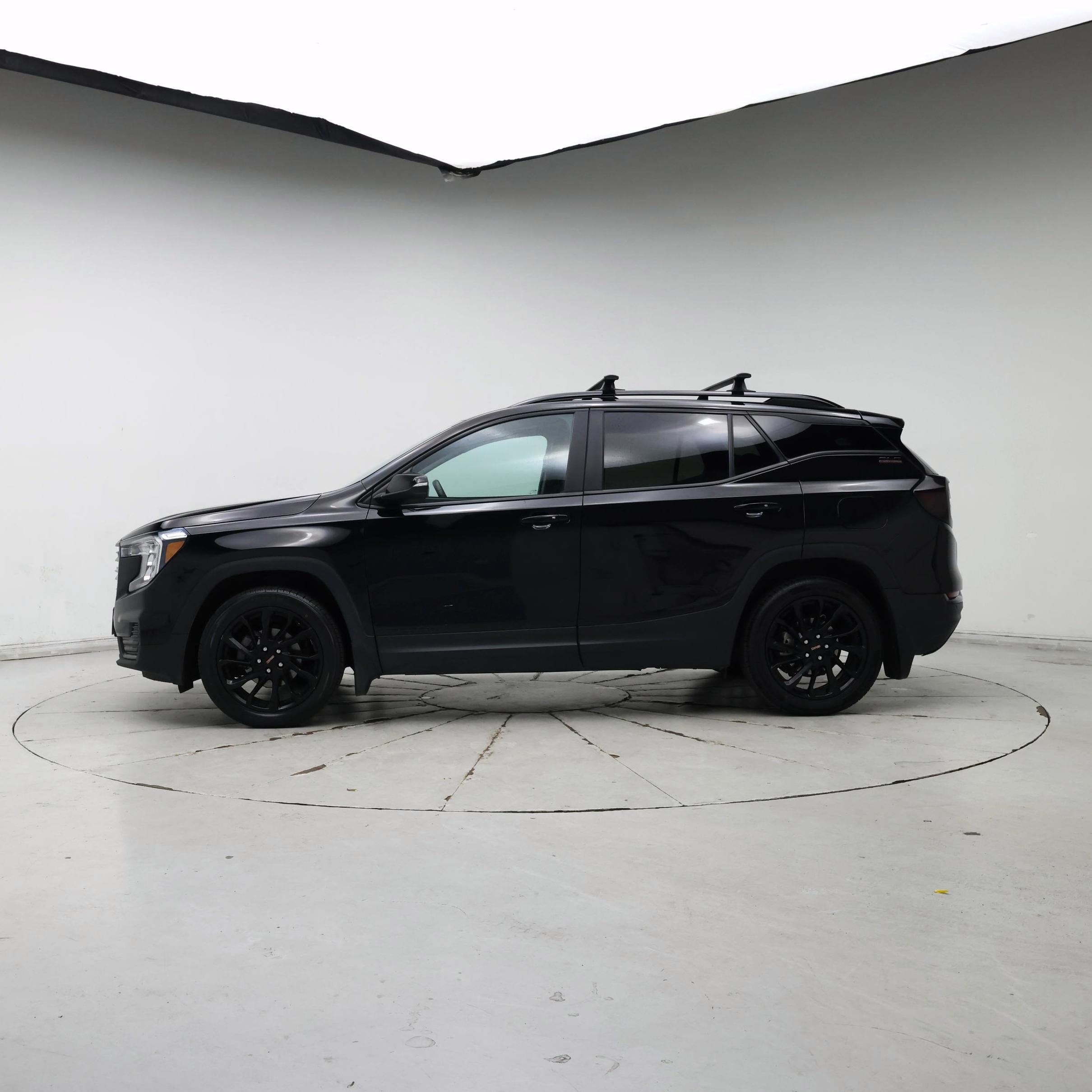 Thumbnail: 2023 GMC Terrain - 3