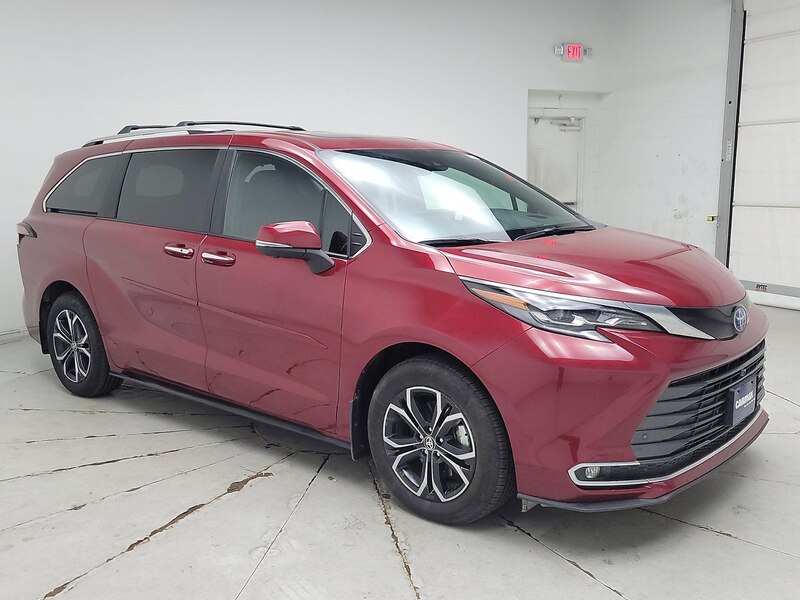 2025 Toyota Sienna Platinum -
                  Parker, CO