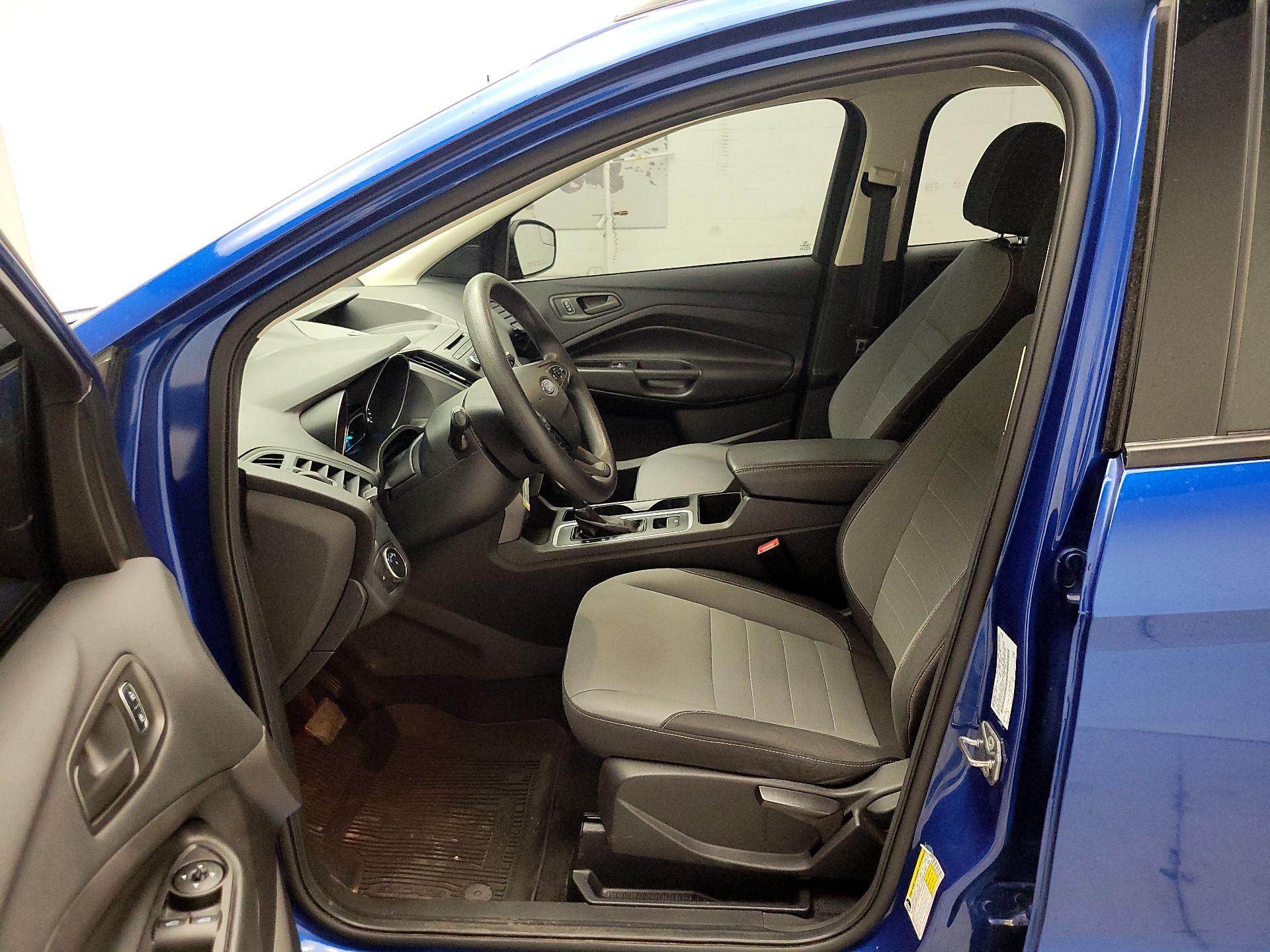 Thumbnail: 2017 Ford Escape - 9