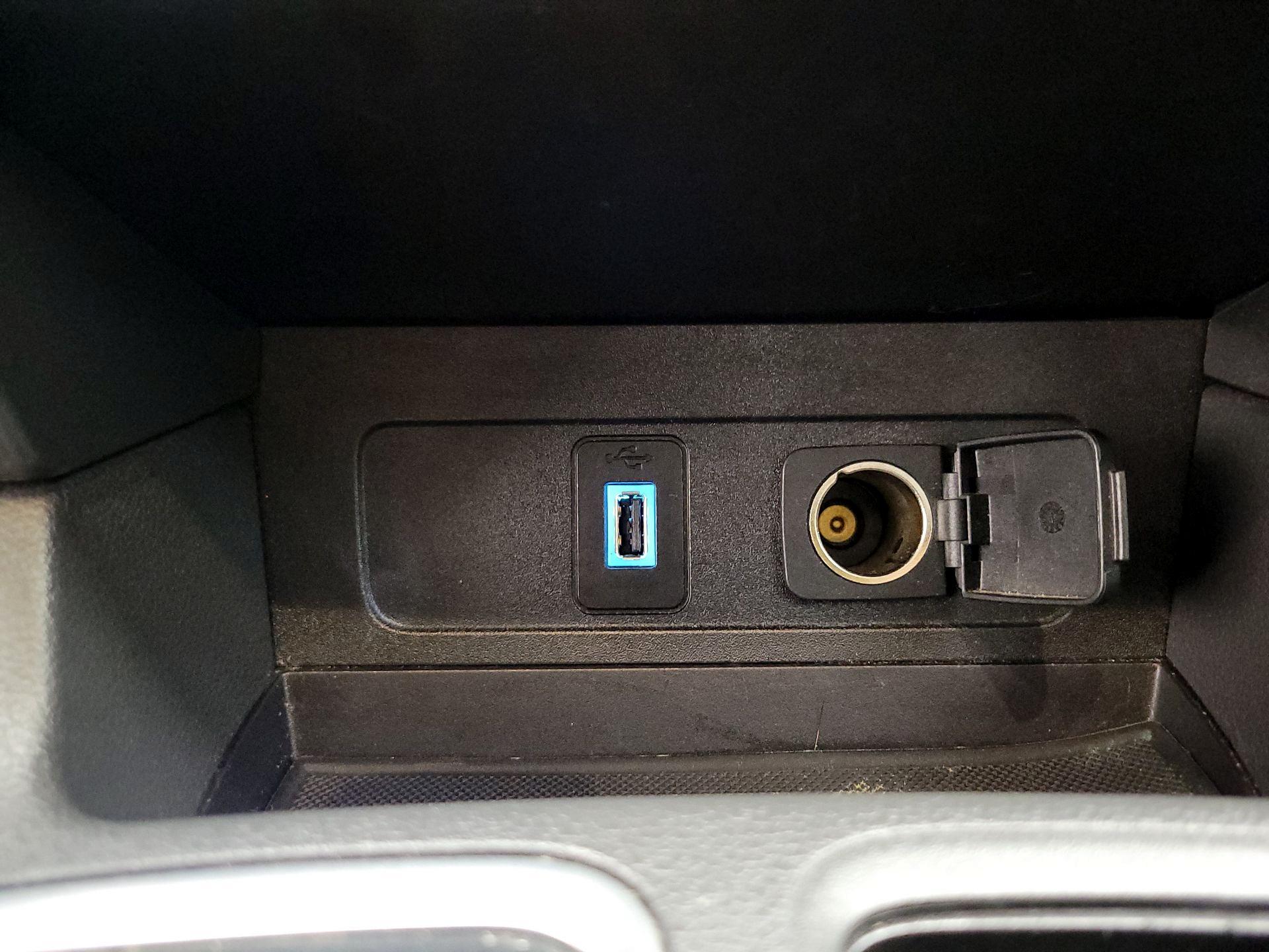 Thumbnail: 2017 Ford Escape - 16