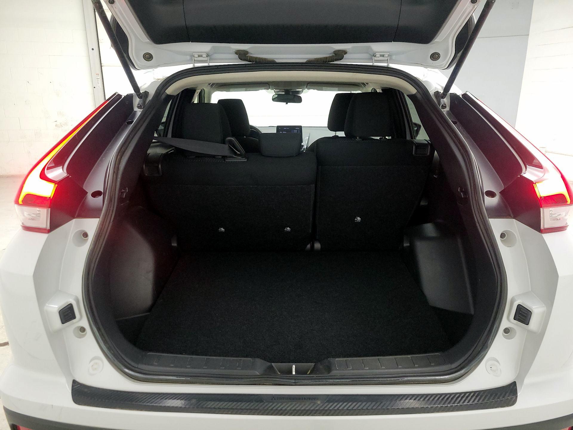 Thumbnail: 2022 Mitsubishi Eclipse Cross - 18