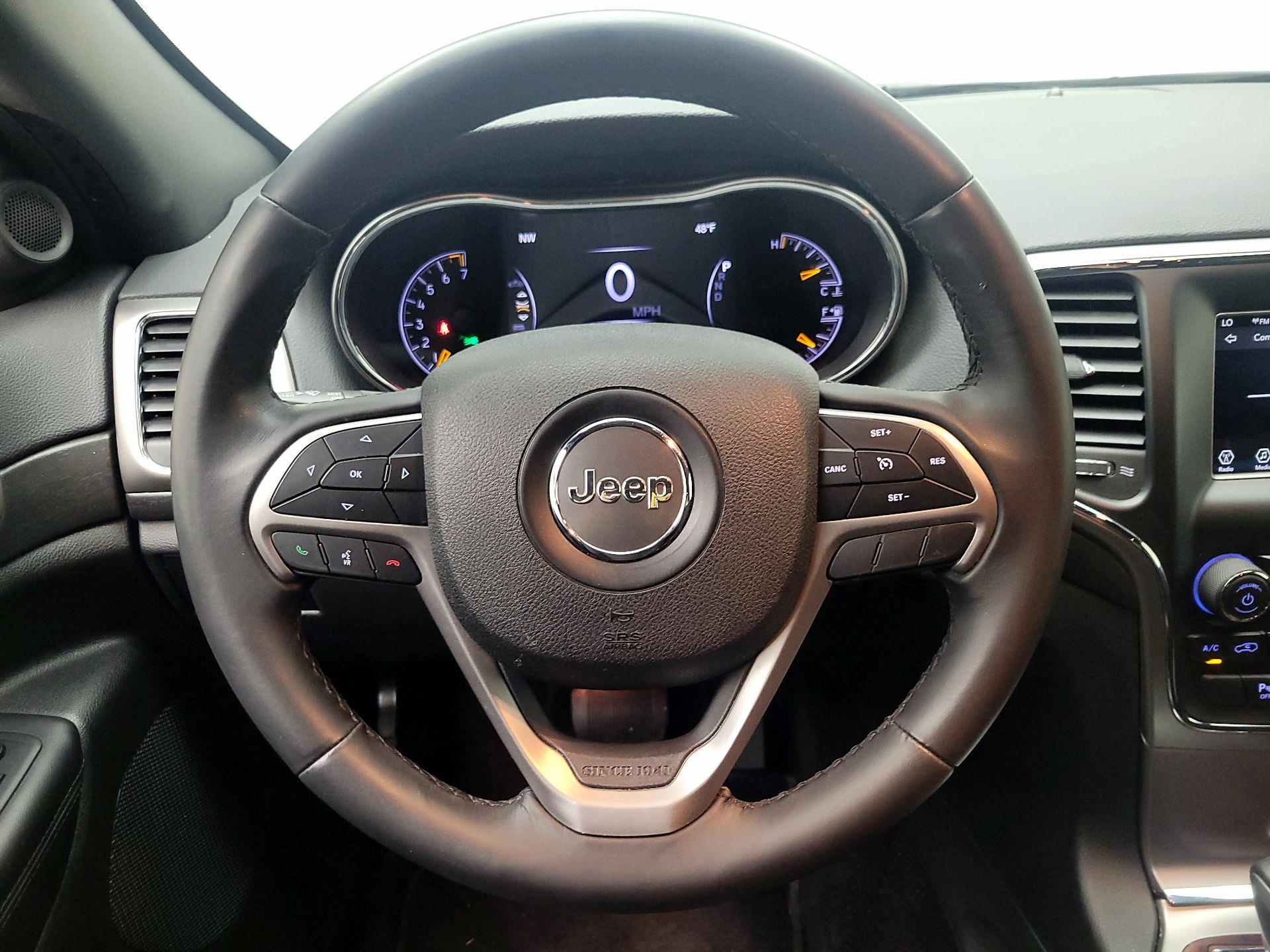Thumbnail: 2018 Jeep Grand Cherokee - 10