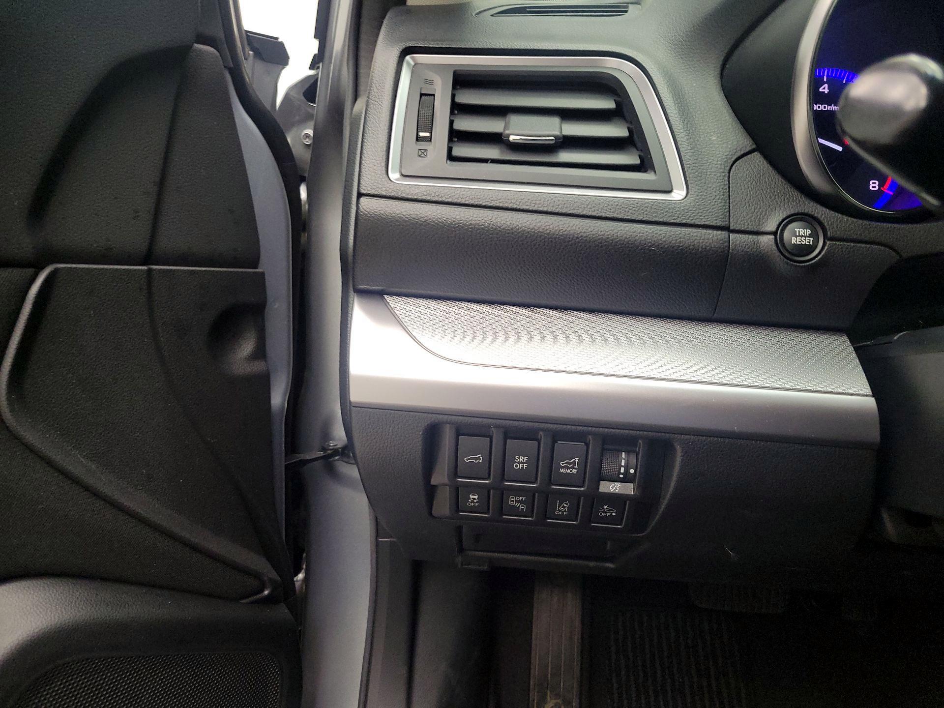 Thumbnail: 2015 Subaru Outback - 13