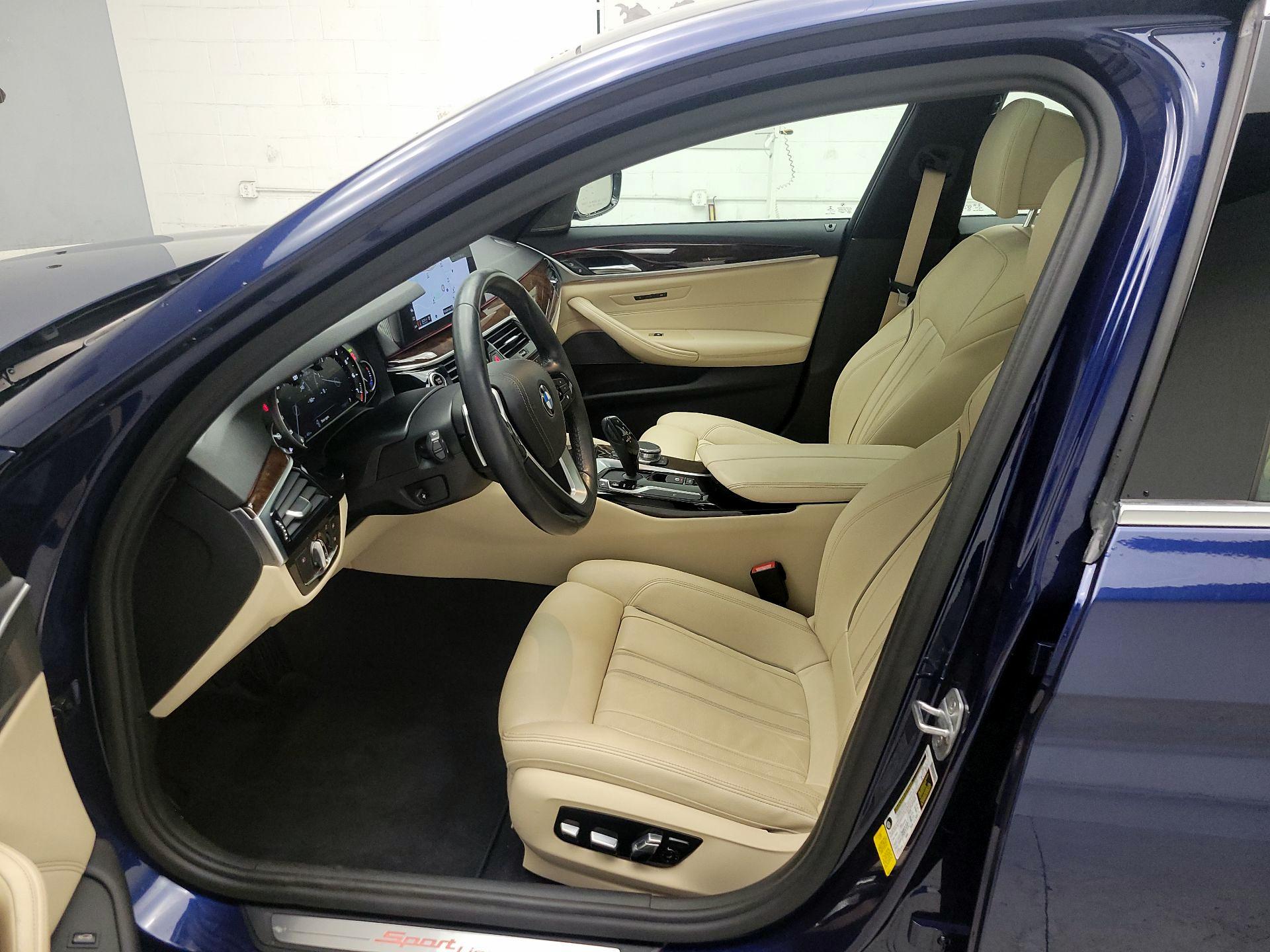 Thumbnail: 2017 BMW 5 Series - 9