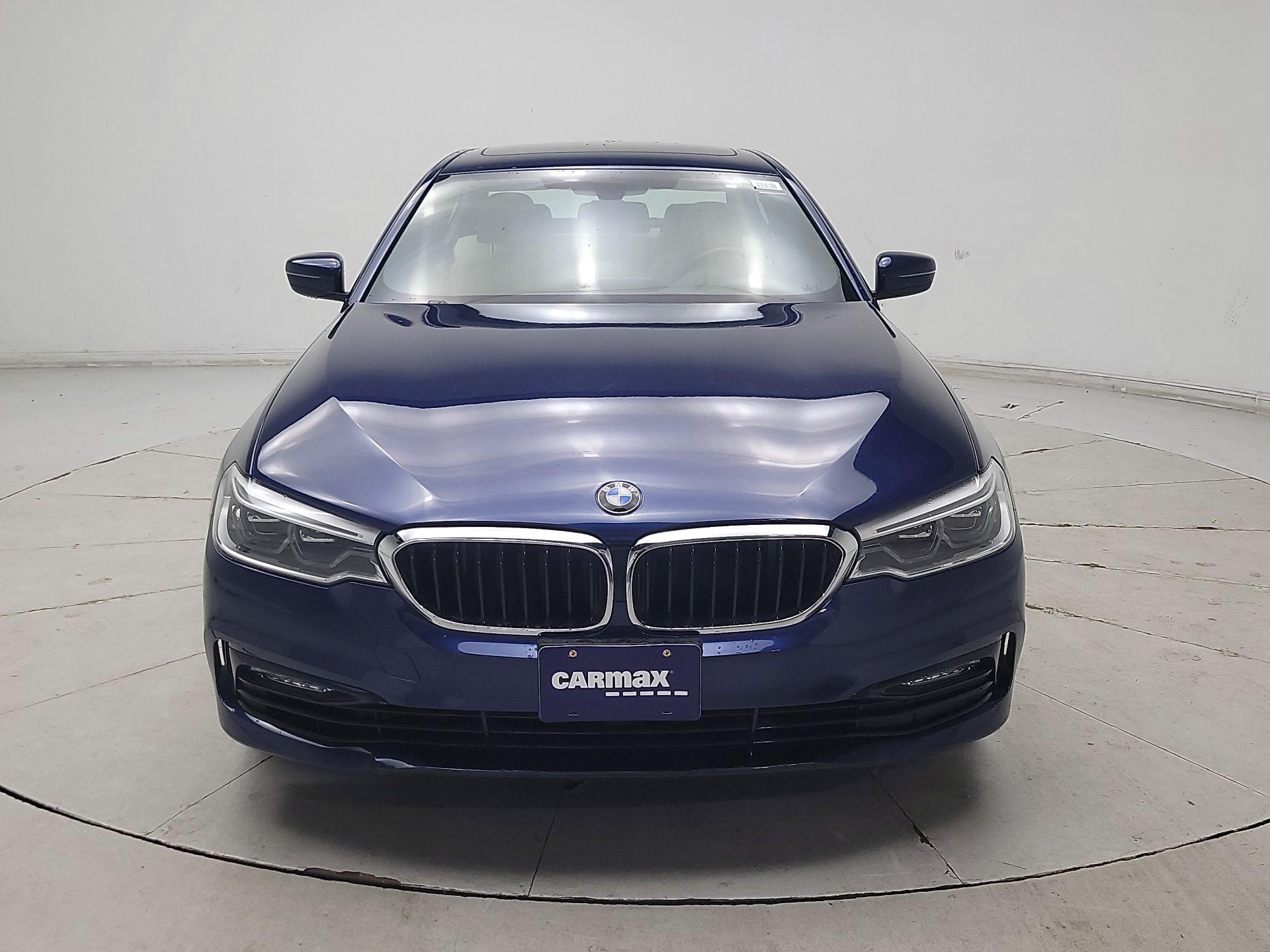 Thumbnail: 2017 BMW 5 Series - 2