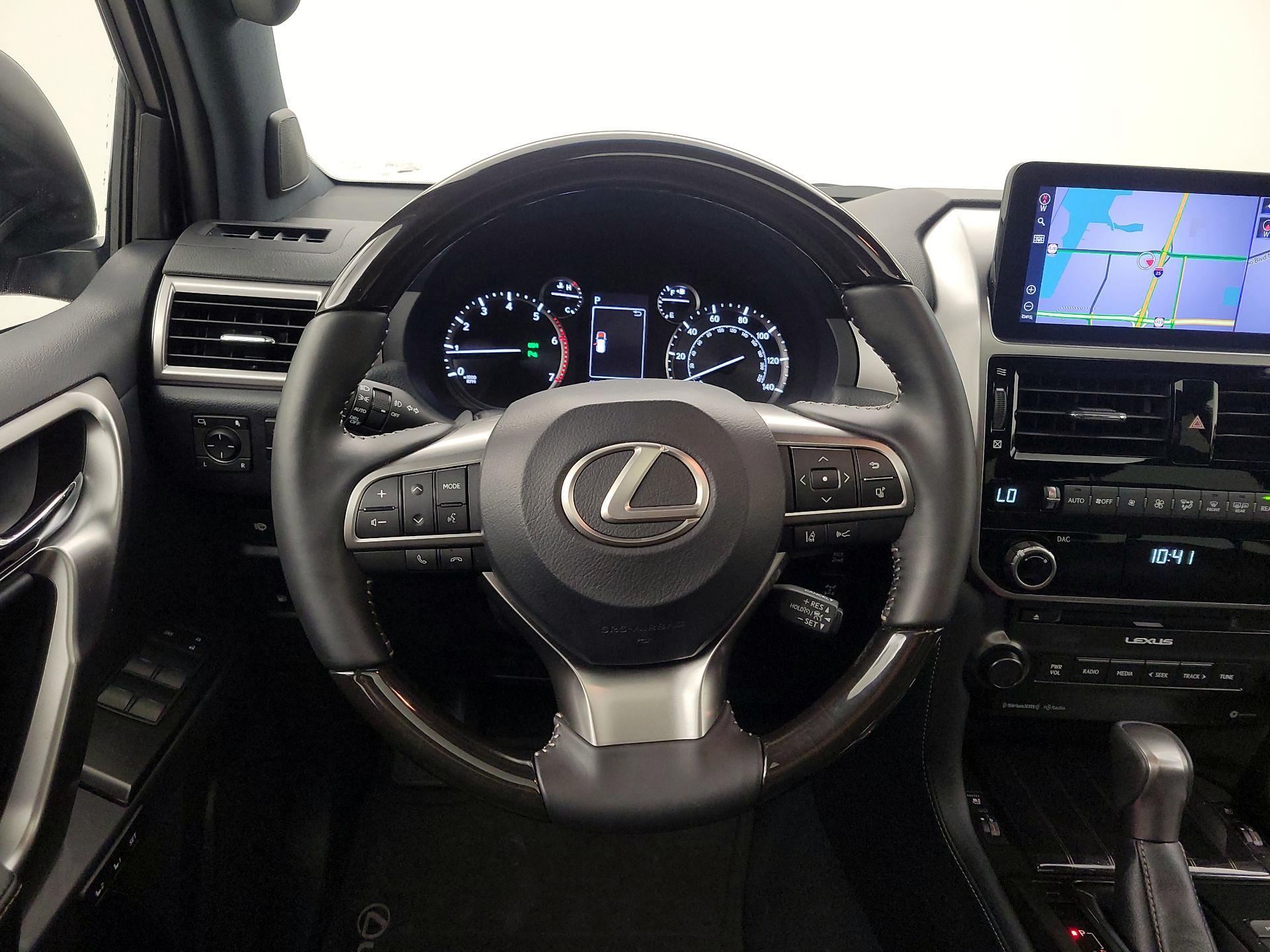 Thumbnail: 2022 Lexus GX - 10