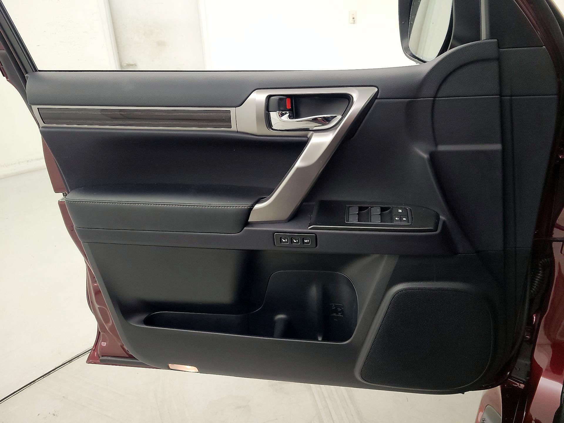 Thumbnail: 2022 Lexus GX - 12