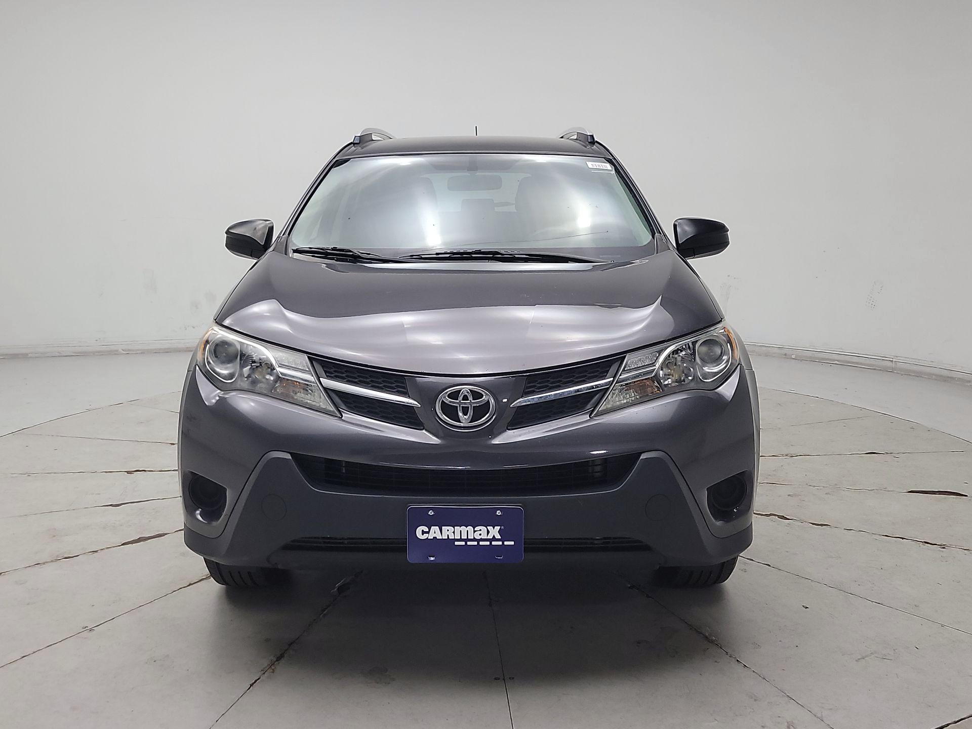 Thumbnail: 2015 Toyota RAV4 - 2