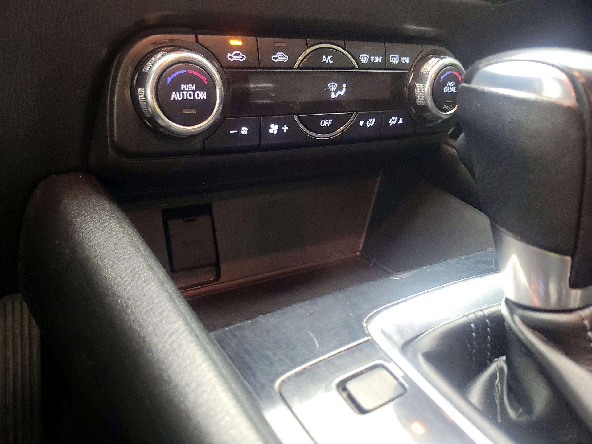 Thumbnail: 2017 Mazda CX-5 - 17