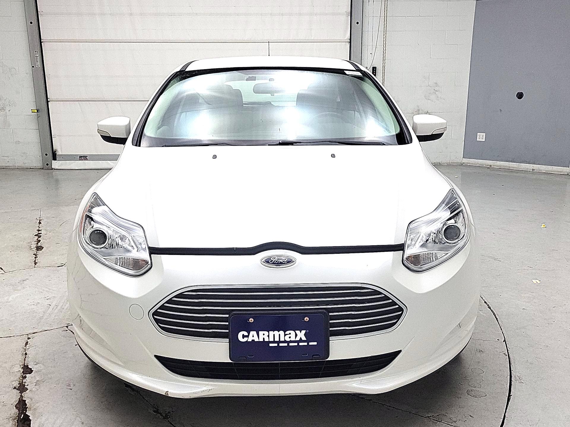 Thumbnail: 2016 Ford Focus - 2