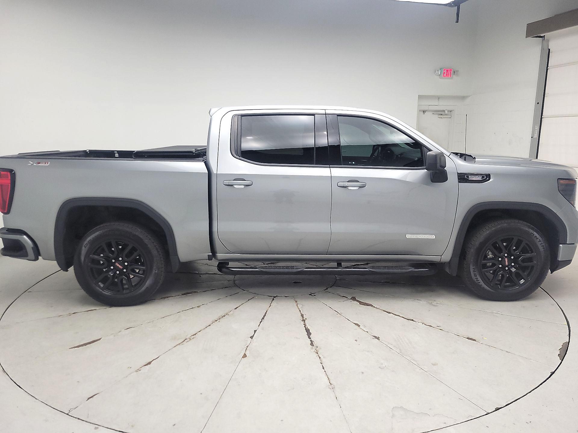 Thumbnail: 2023 GMC Sierra 1500 - 4