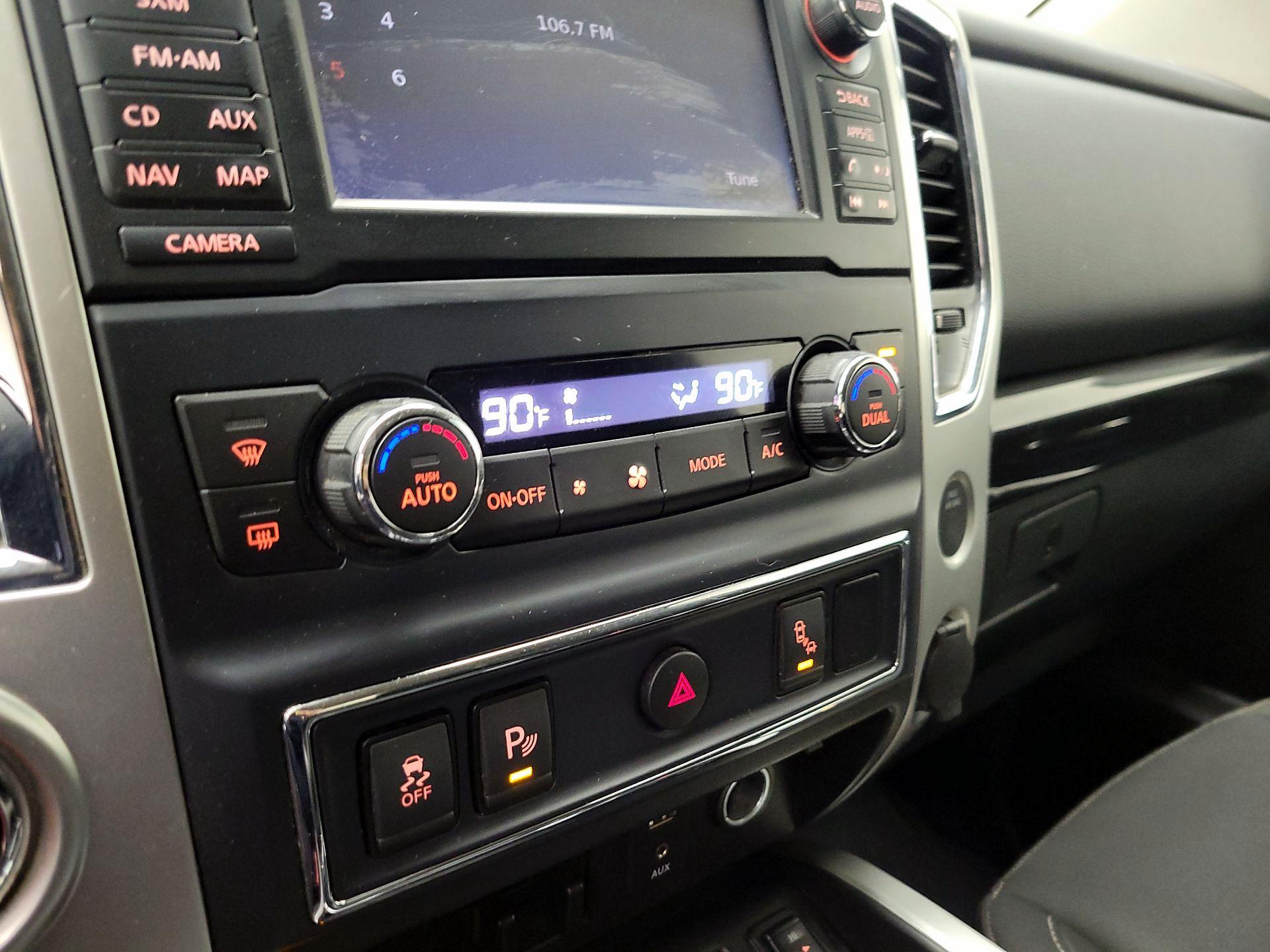 Thumbnail: 2017 Nissan Titan - 17