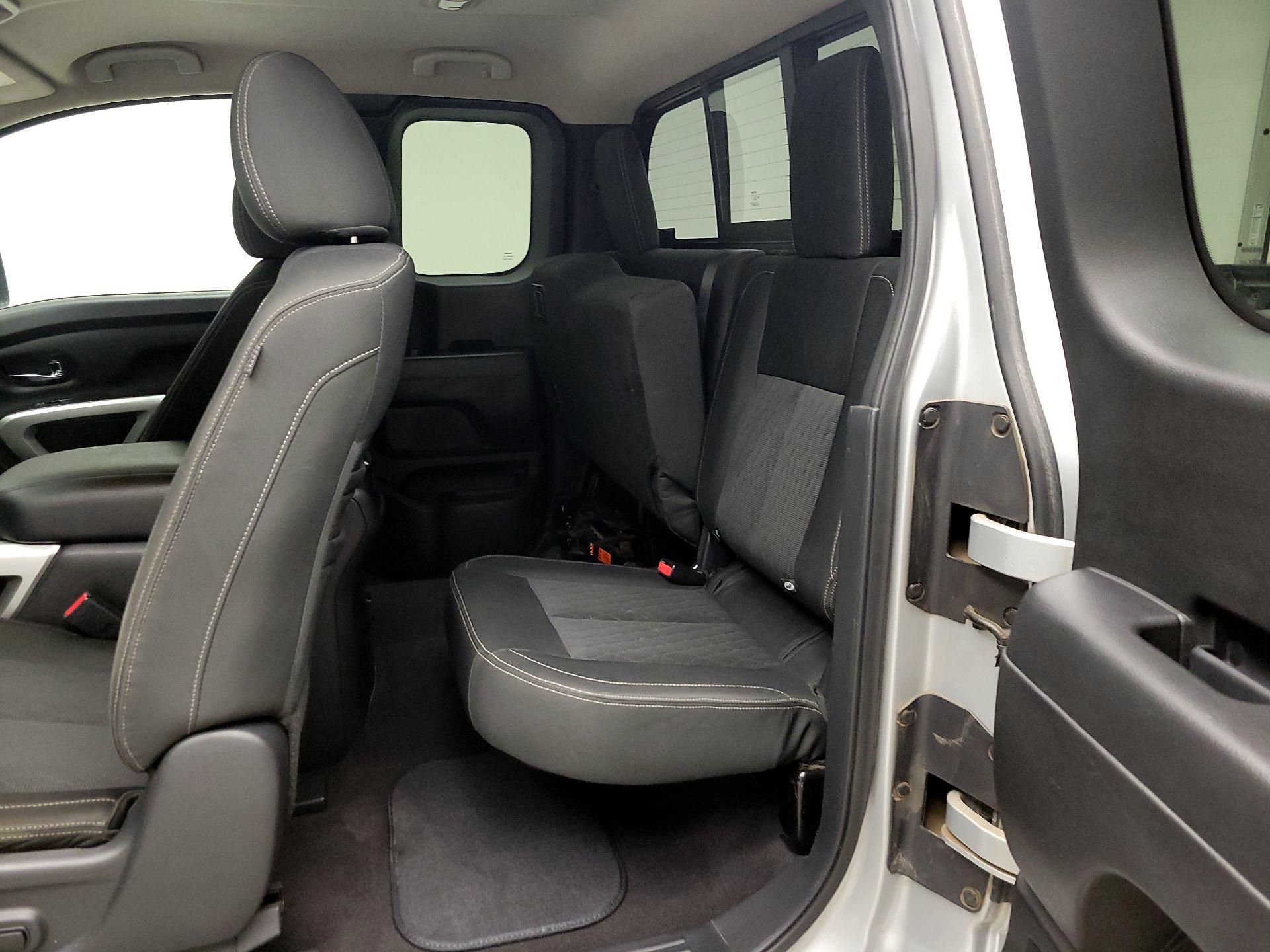 Thumbnail: 2017 Nissan Titan - 20