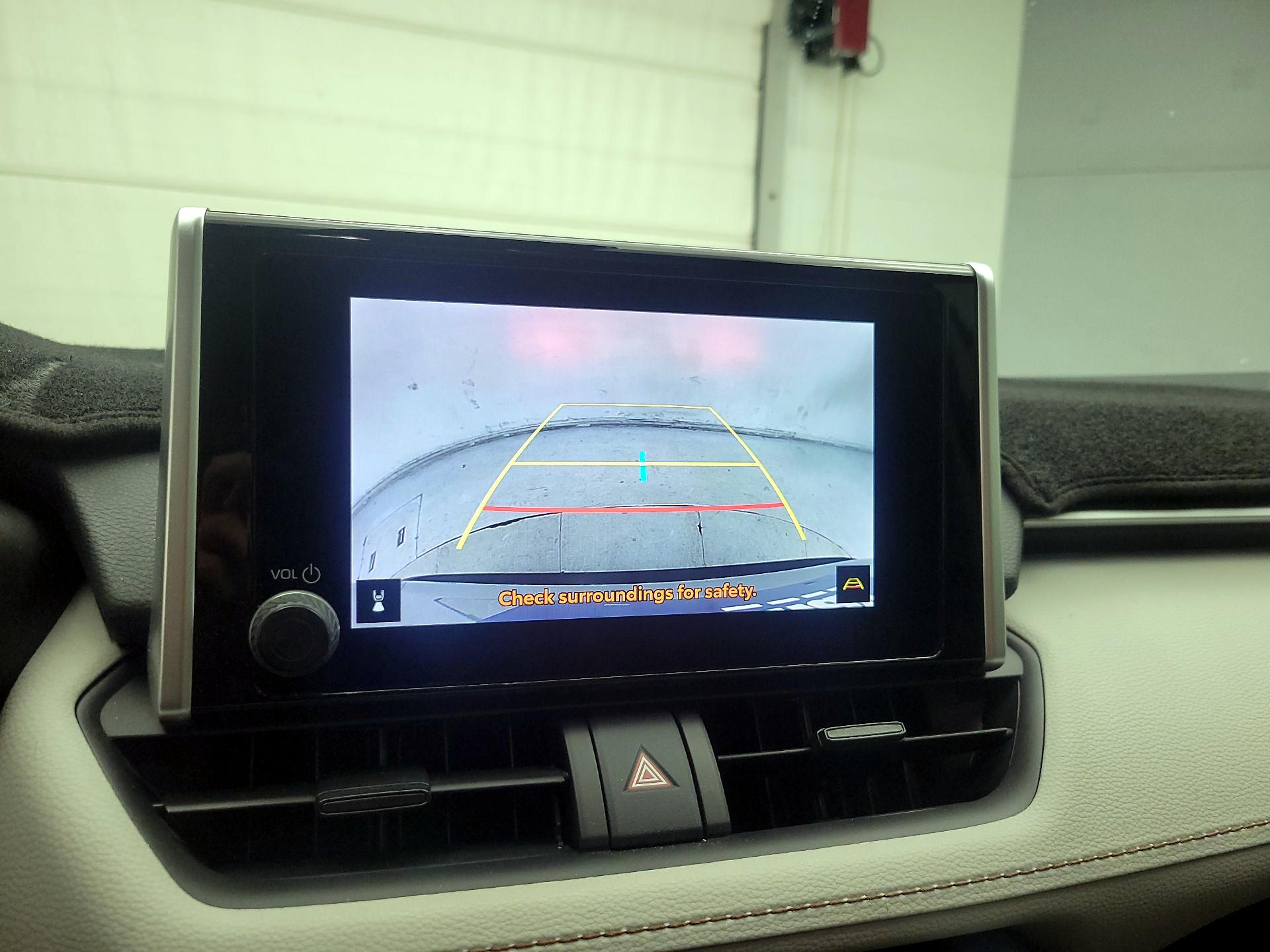 Thumbnail: 2024 Toyota RAV4 - 12