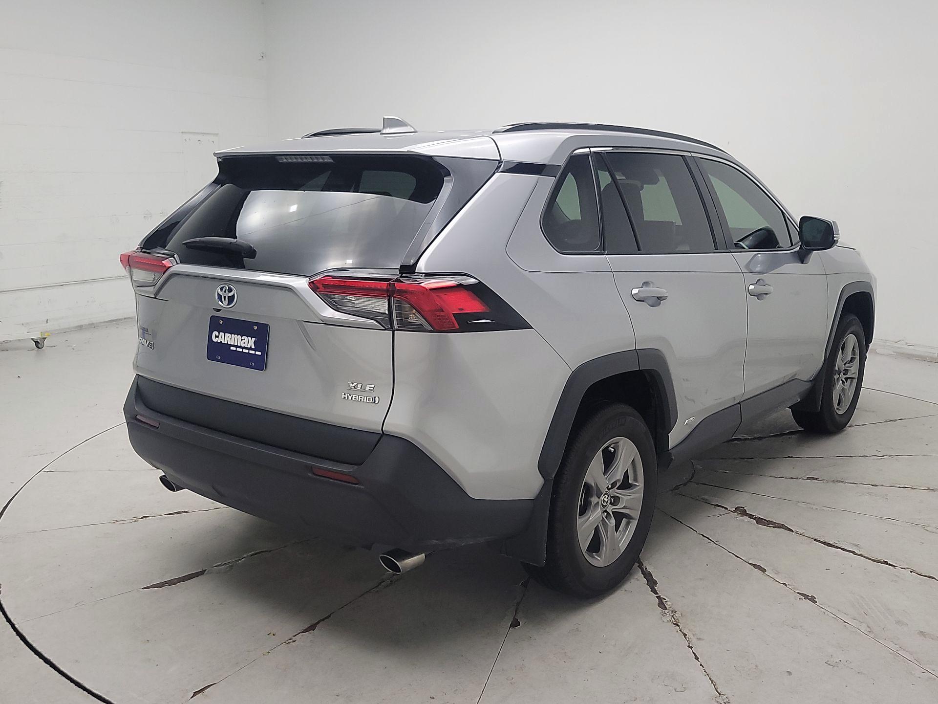 Thumbnail: 2024 Toyota RAV4 - 5