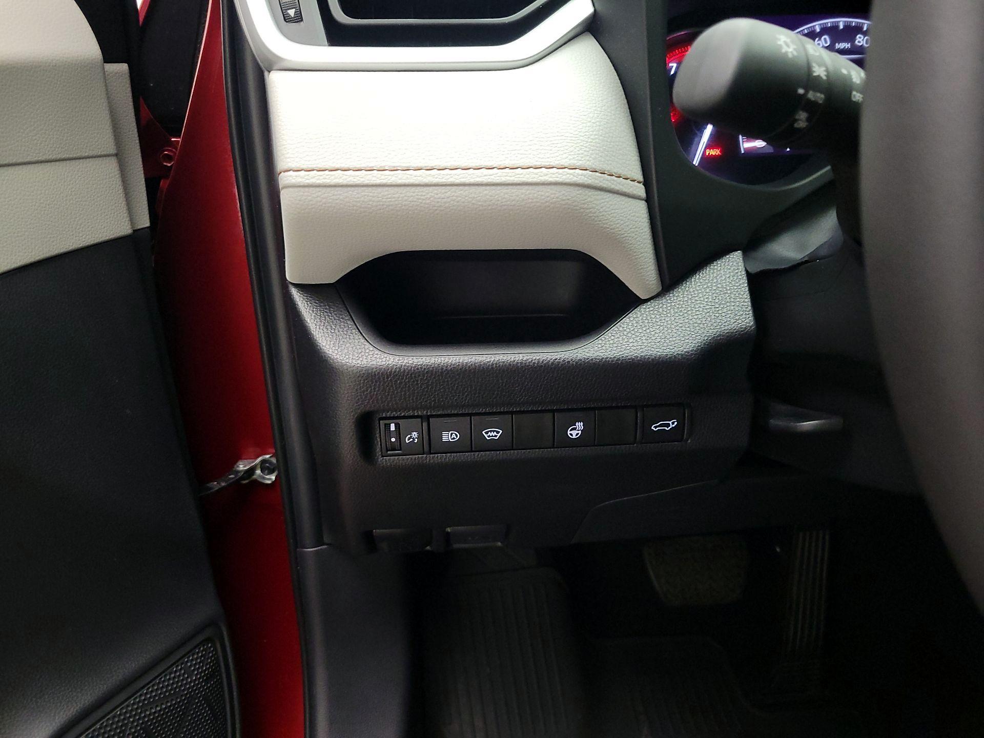 Thumbnail: 2024 Toyota RAV4 - 11