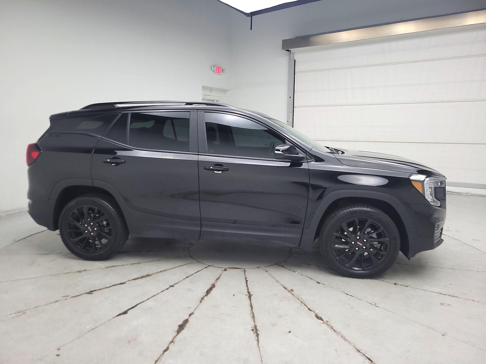 Thumbnail: 2024 GMC Terrain - 4