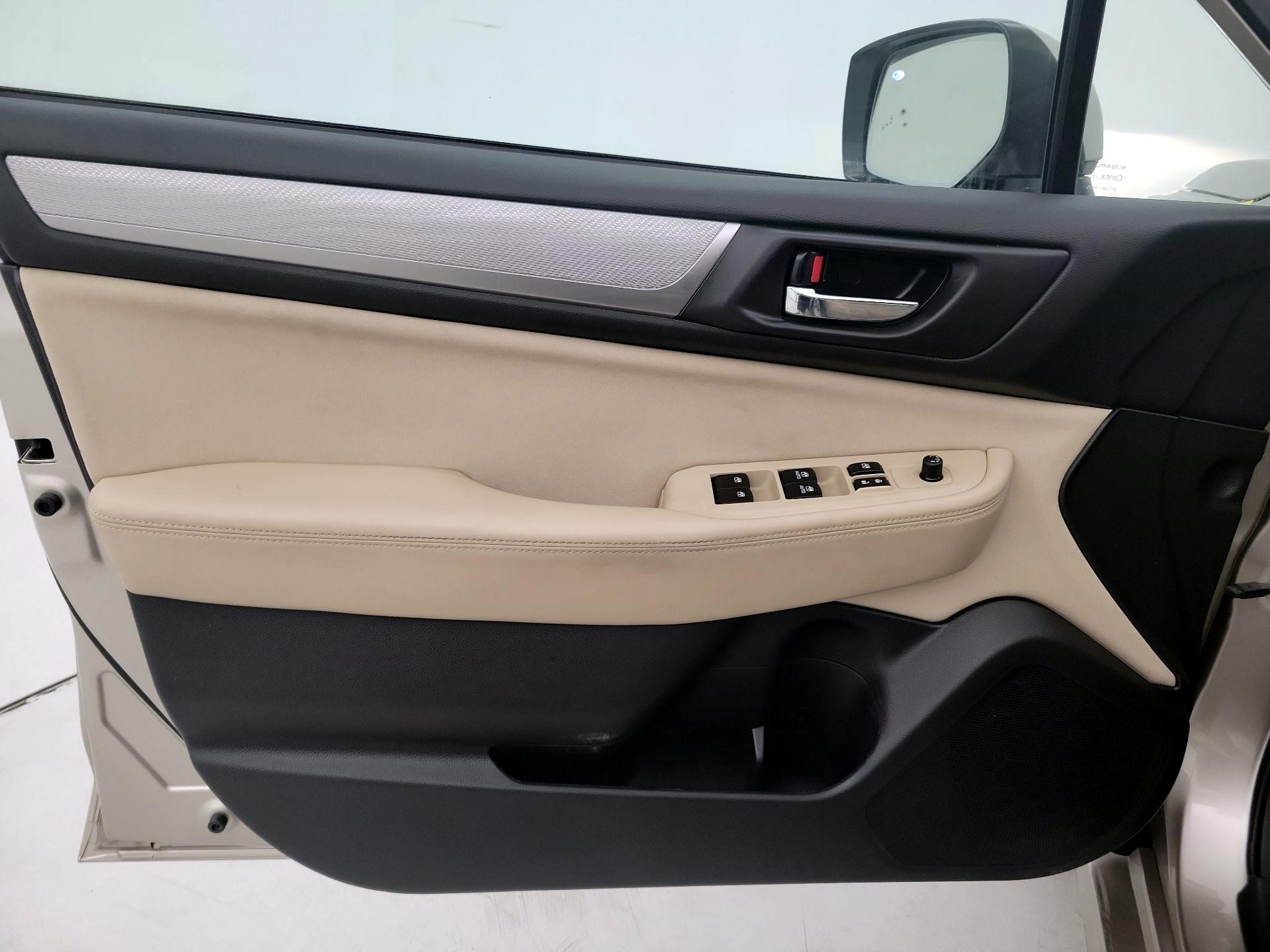 Thumbnail: 2016 Subaru Legacy - 12