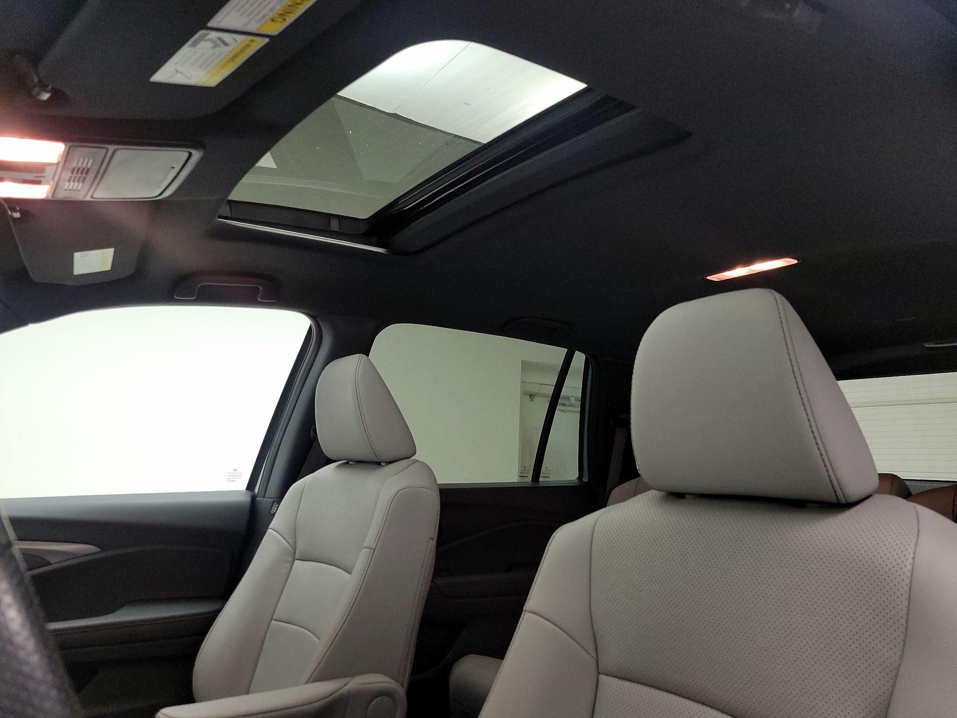 Thumbnail: 2023 Honda Passport - 18