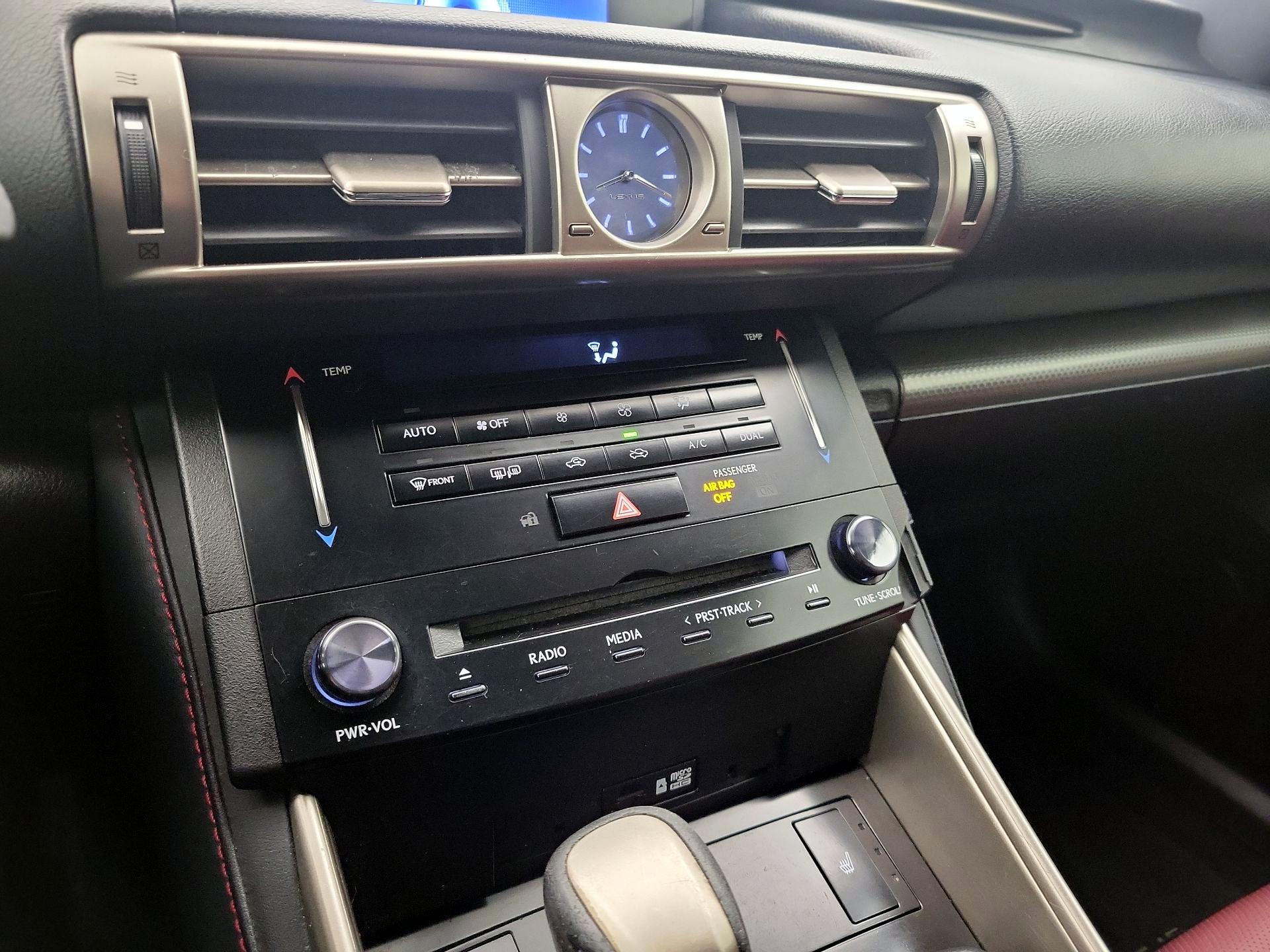 Thumbnail: 2014 Lexus IS - 17