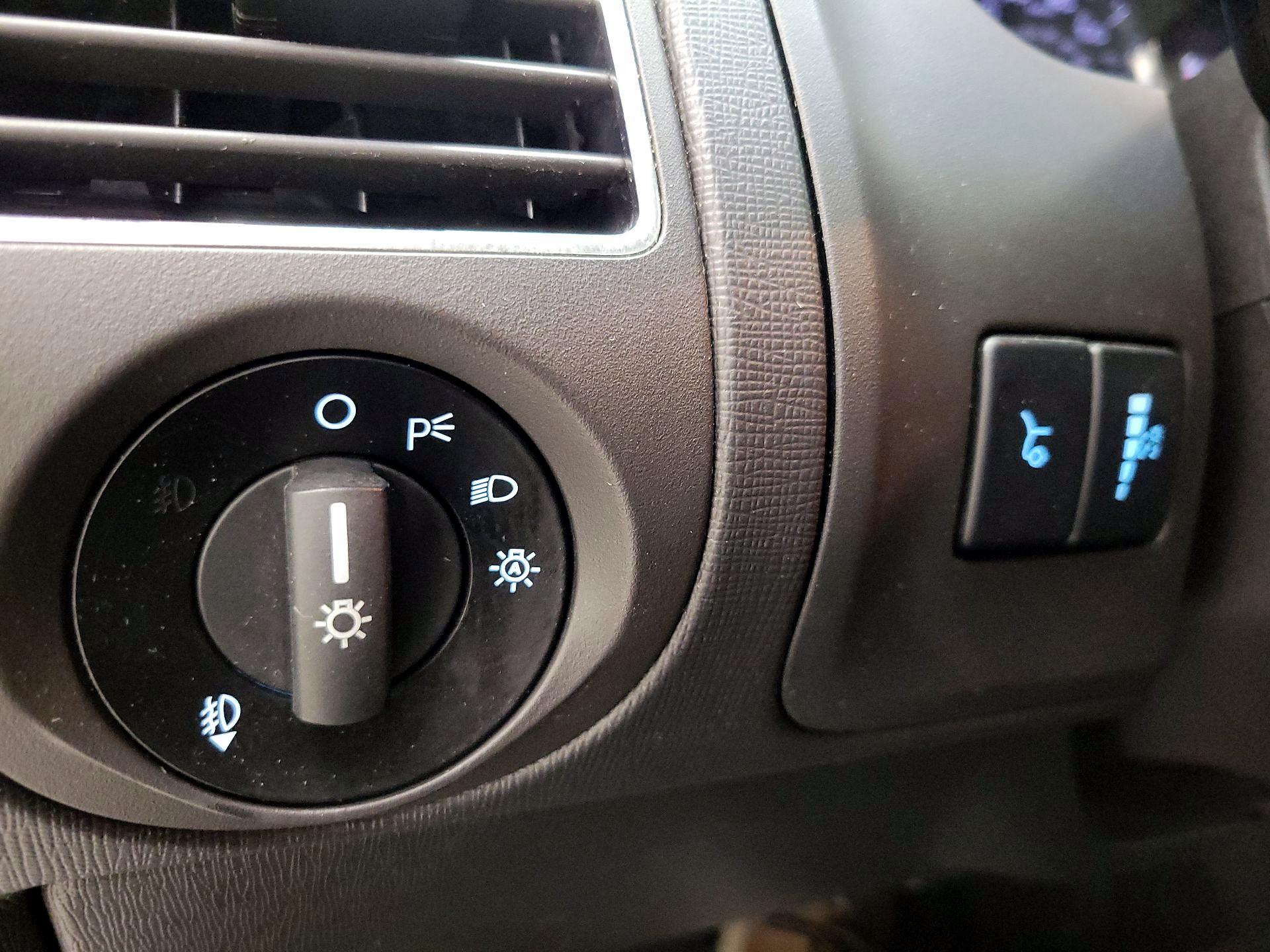 Thumbnail: 2016 Ford Flex - 11