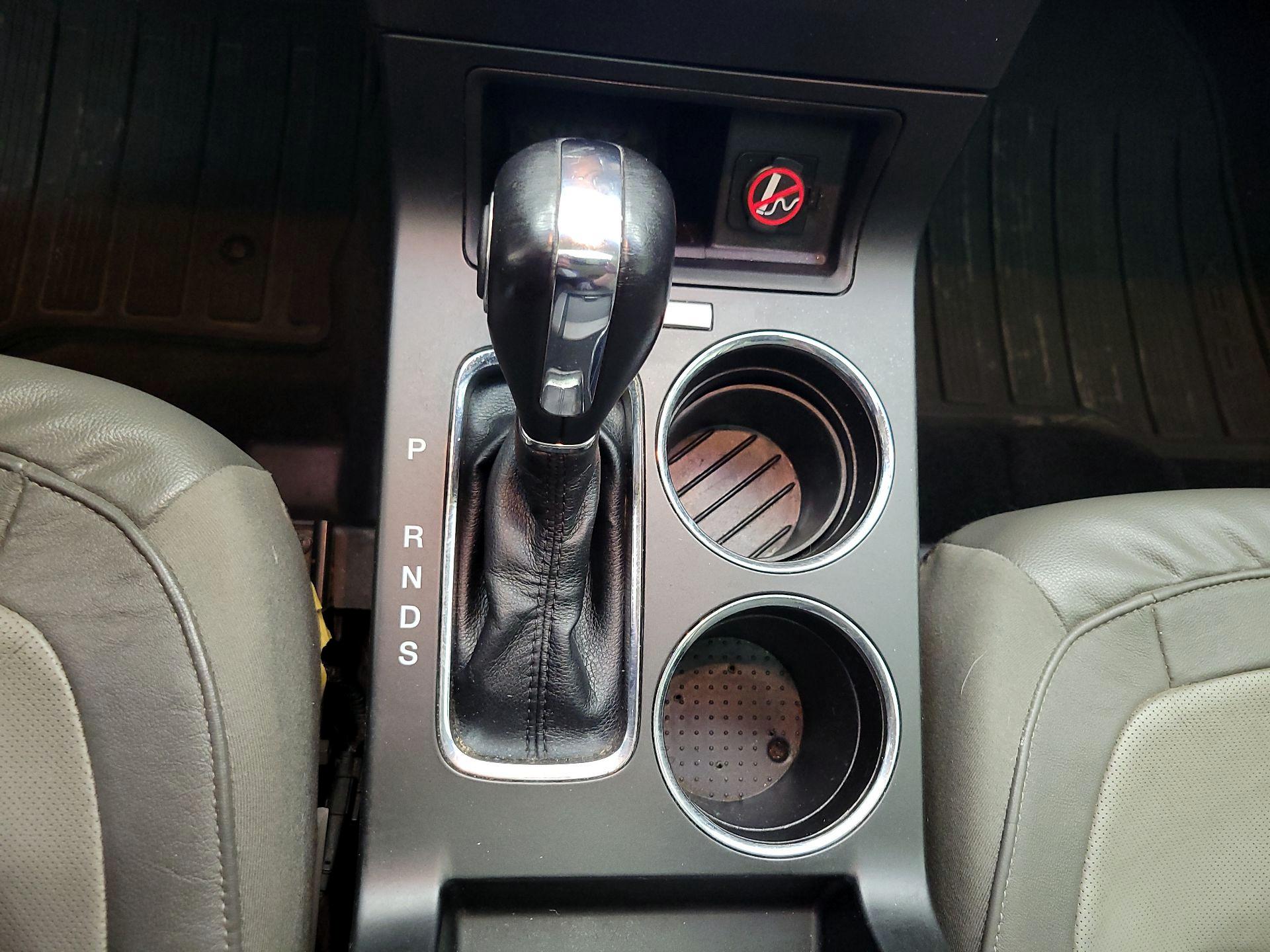 Thumbnail: 2016 Ford Flex - 16