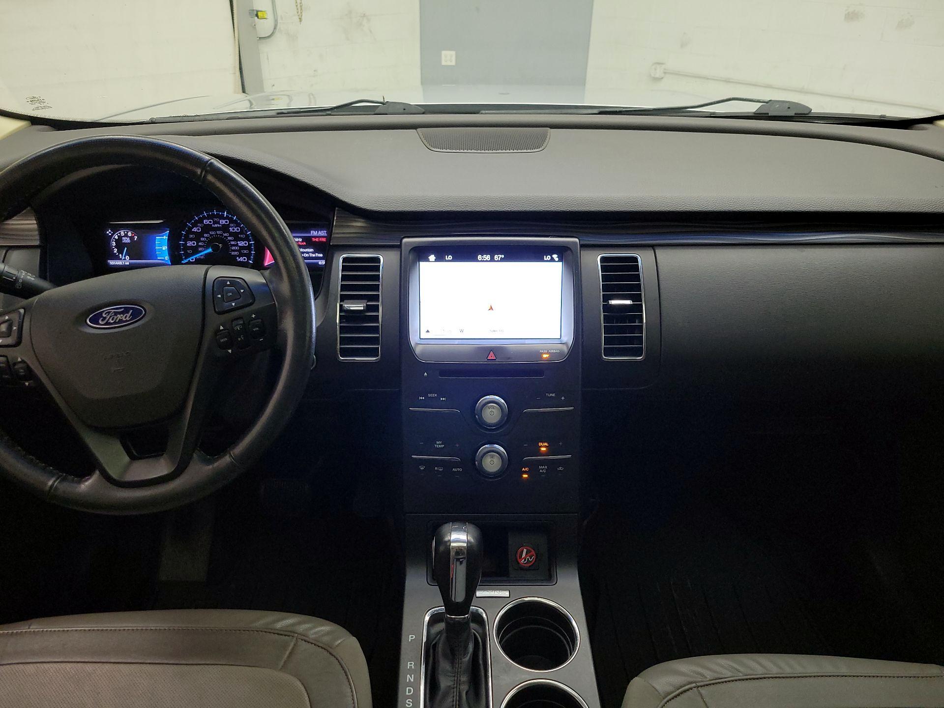 Thumbnail: 2016 Ford Flex - 8