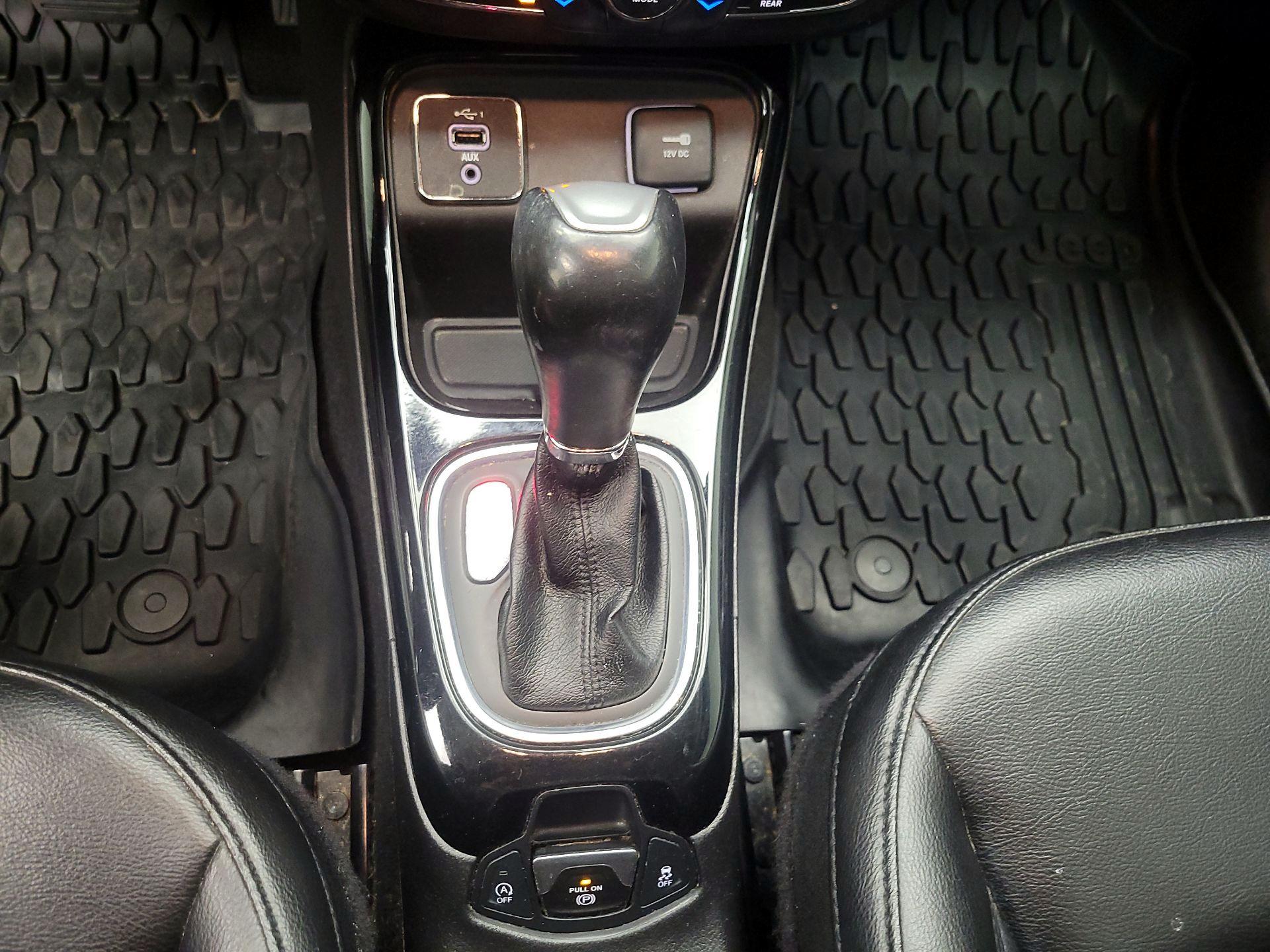 Thumbnail: 2020 Jeep Compass - 18