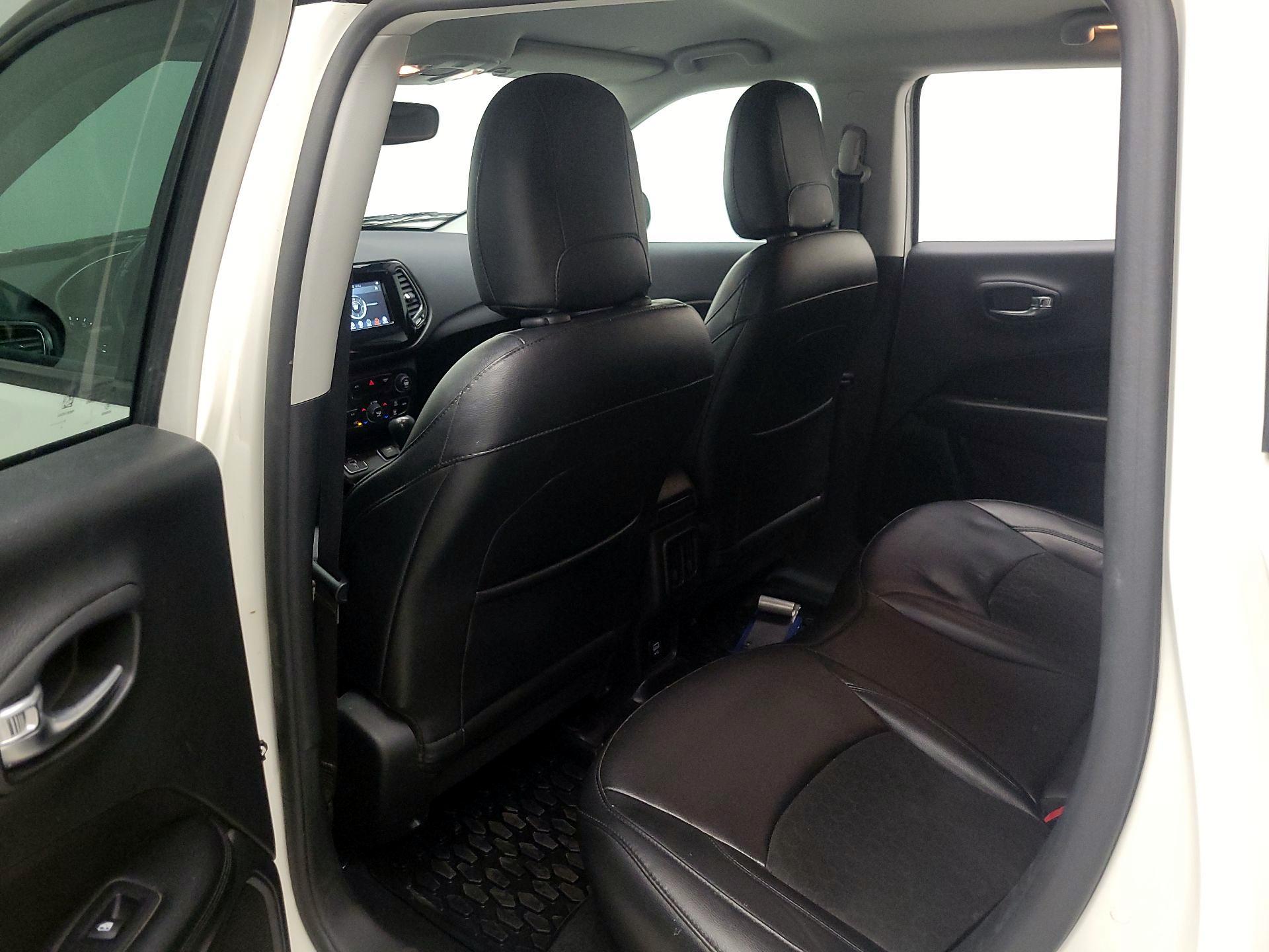 Thumbnail: 2020 Jeep Compass - 20