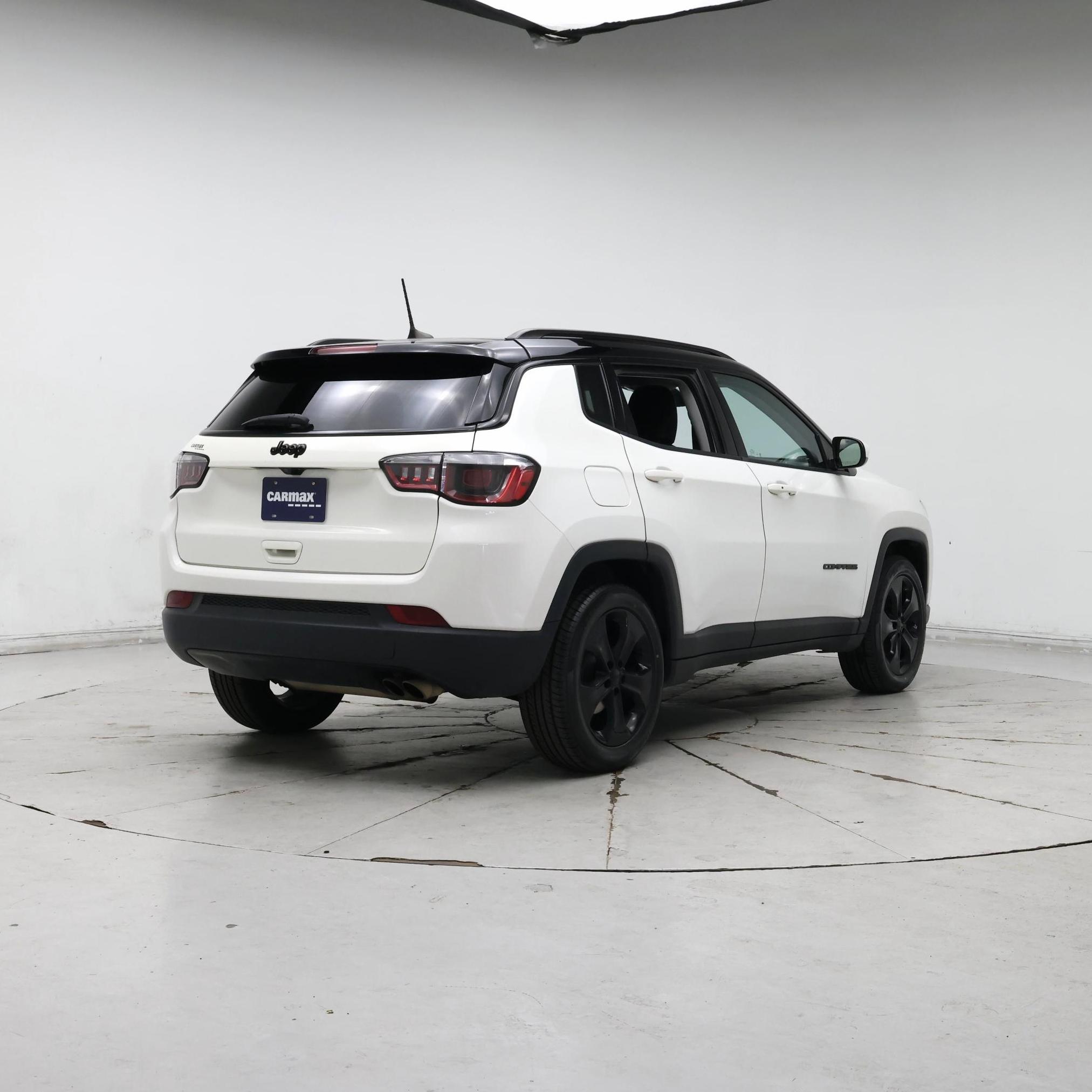 Thumbnail: 2020 Jeep Compass - 8
