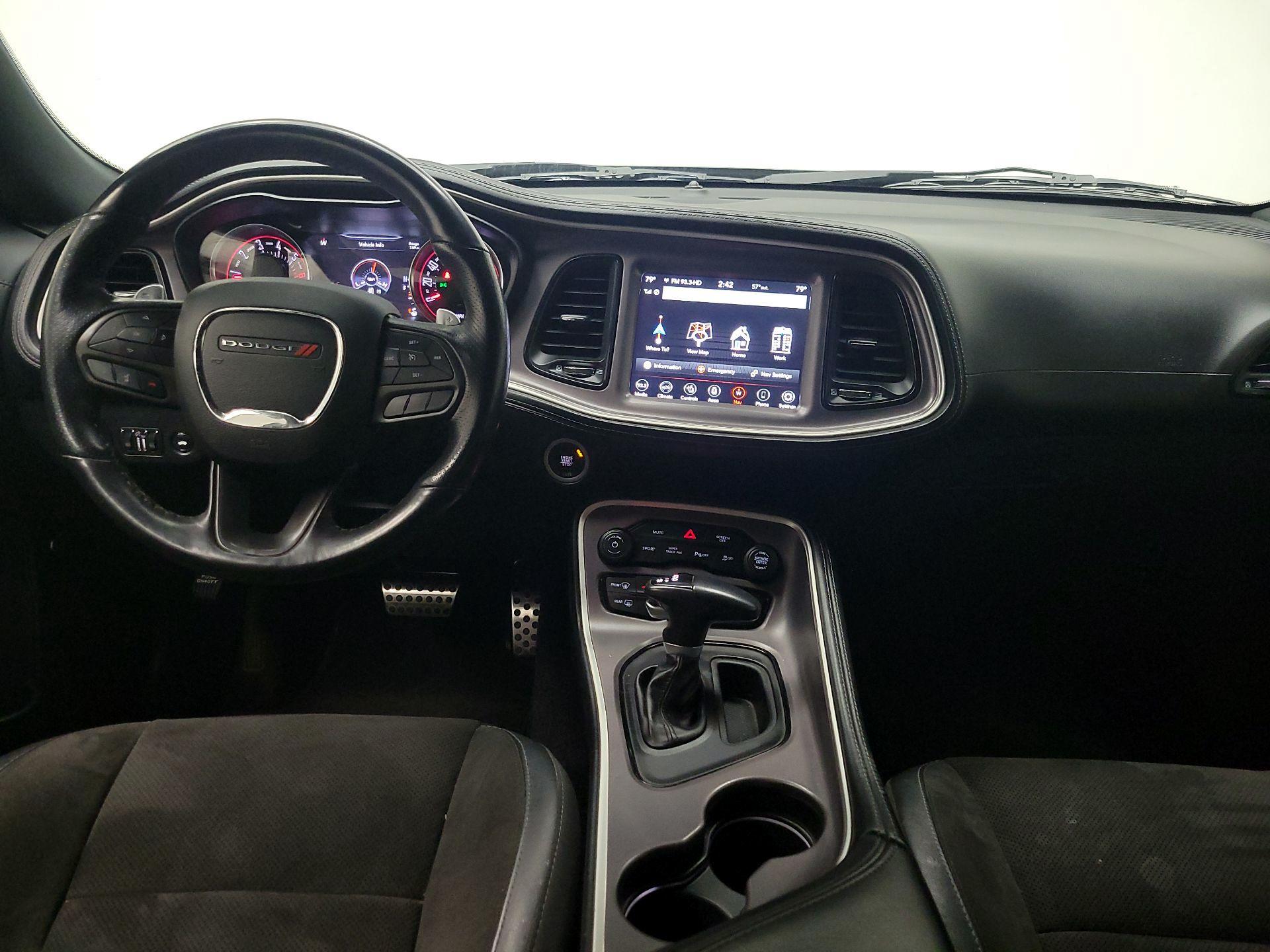 Thumbnail: 2022 Dodge Challenger - 9