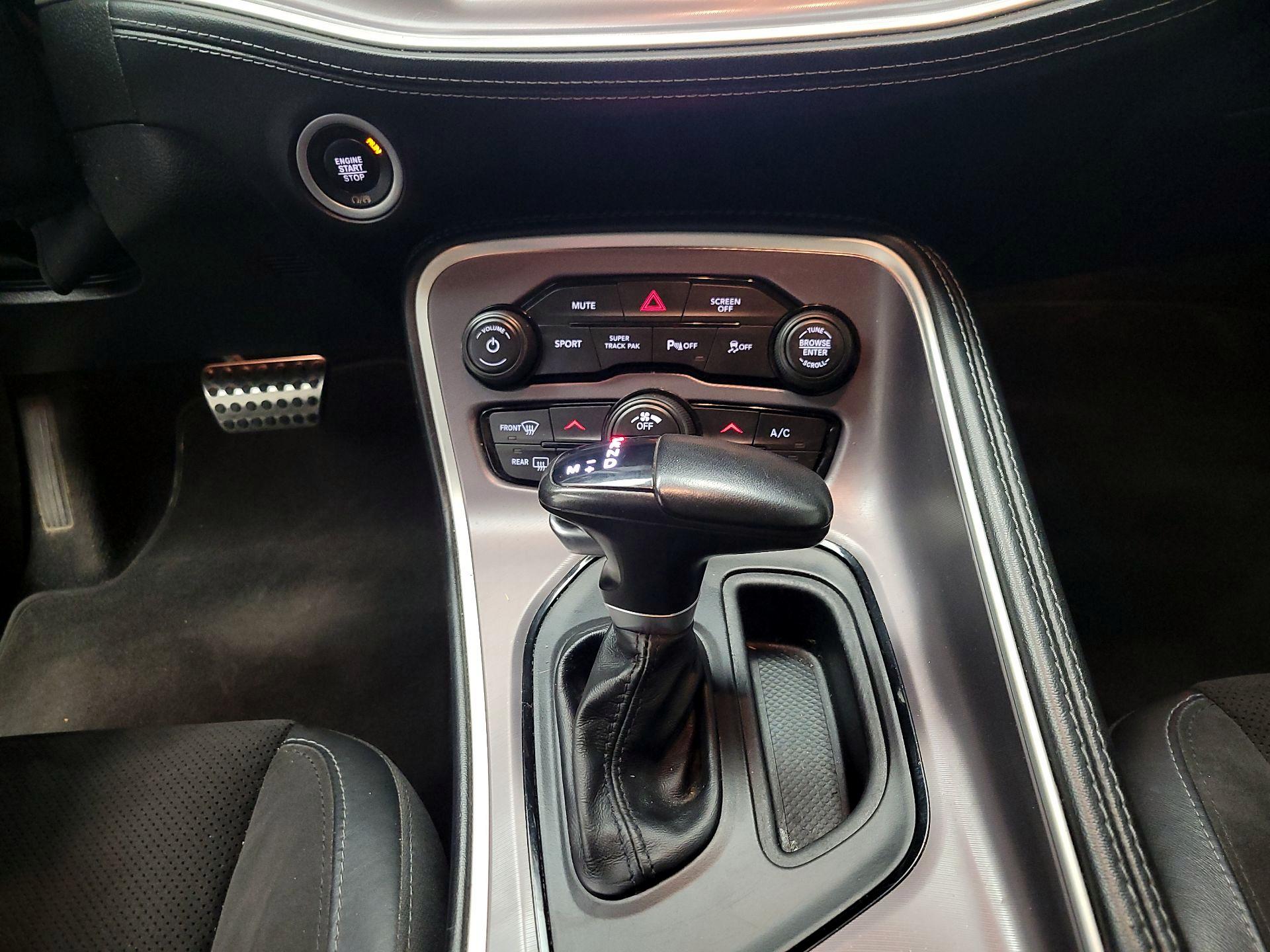 Thumbnail: 2022 Dodge Challenger - 18