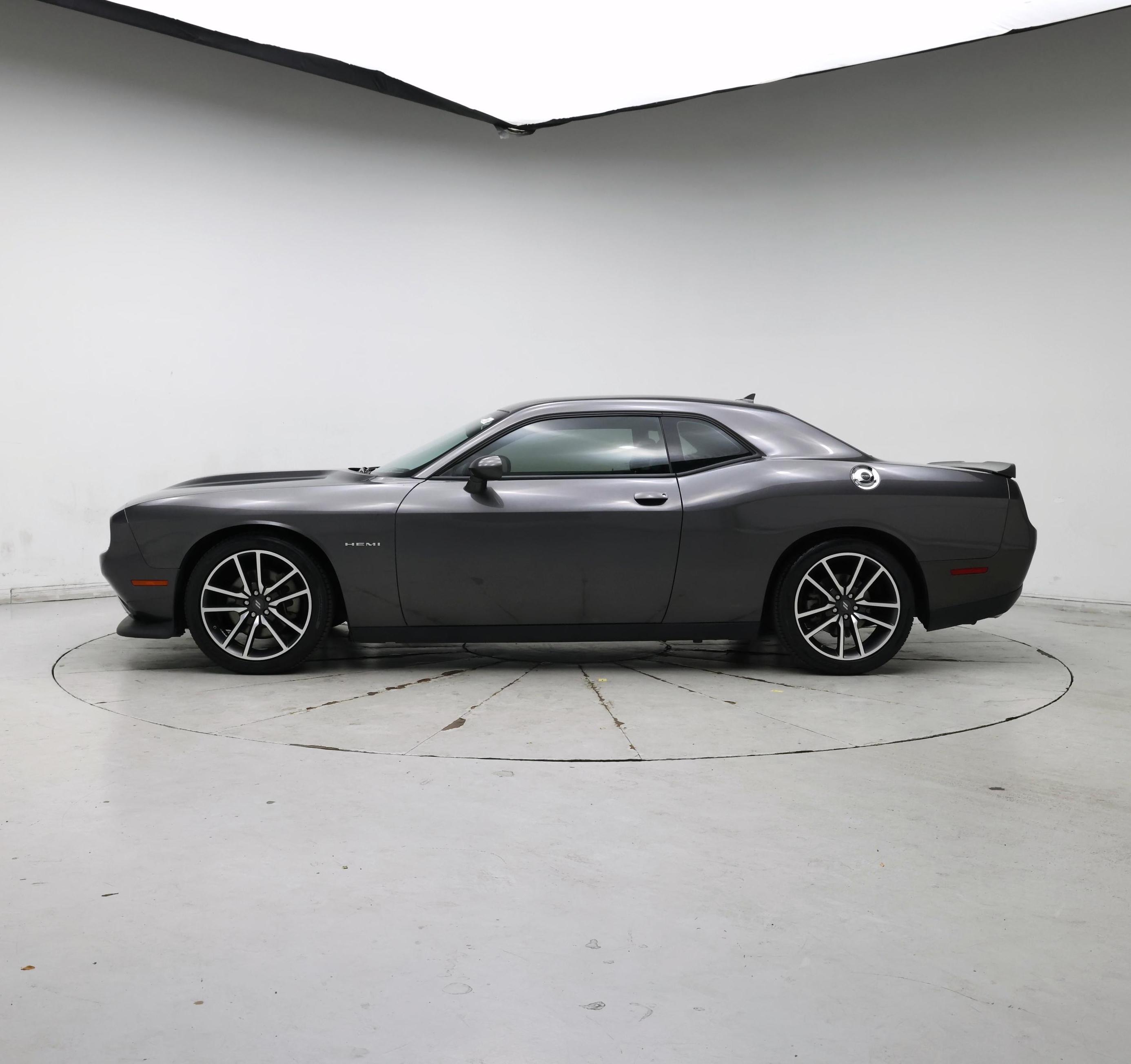 Thumbnail: 2022 Dodge Challenger - 3