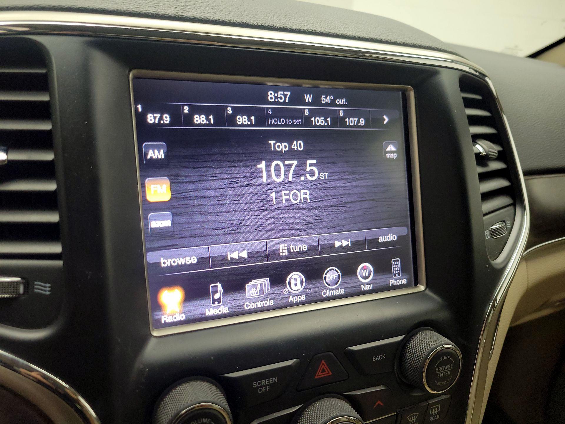 Thumbnail: 2014 Jeep Grand Cherokee - 14