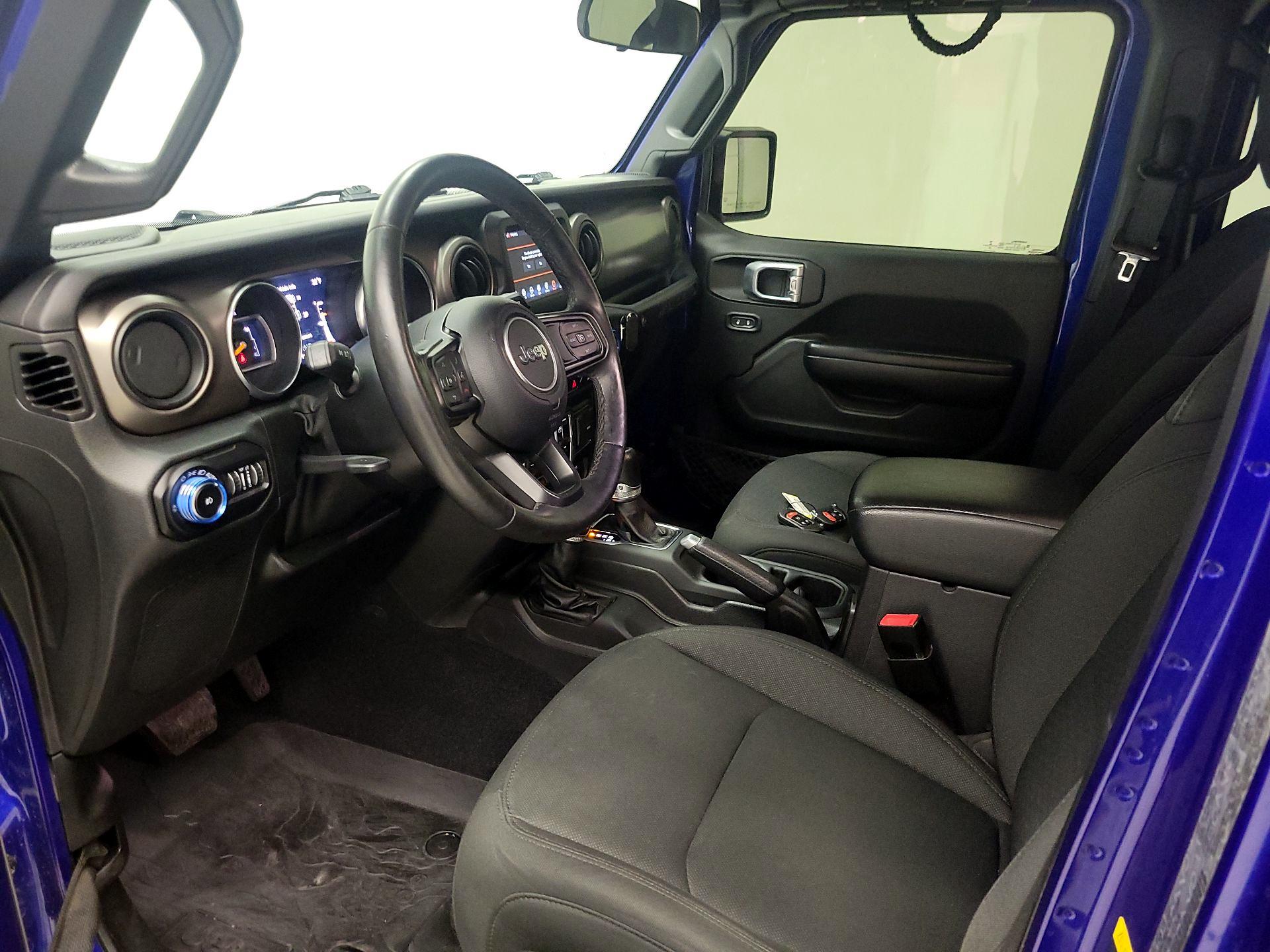 Thumbnail: 2020 Jeep Wrangler - 11