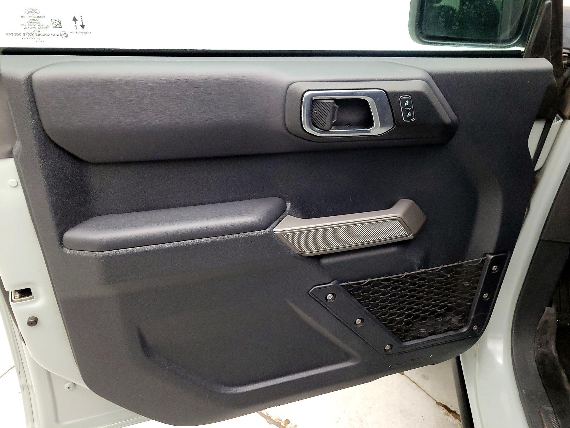 Thumbnail: 2021 Ford Bronco - 12