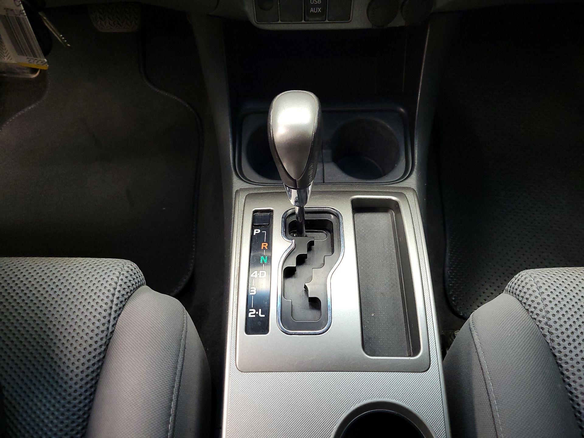 Thumbnail: 2014 Toyota Tacoma - 17