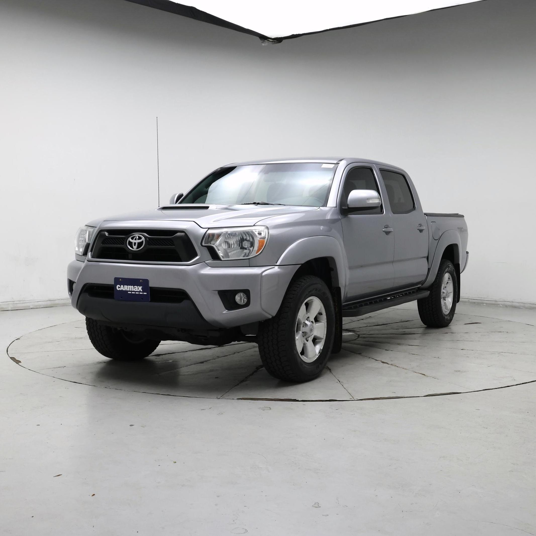 Thumbnail: 2014 Toyota Tacoma - 4