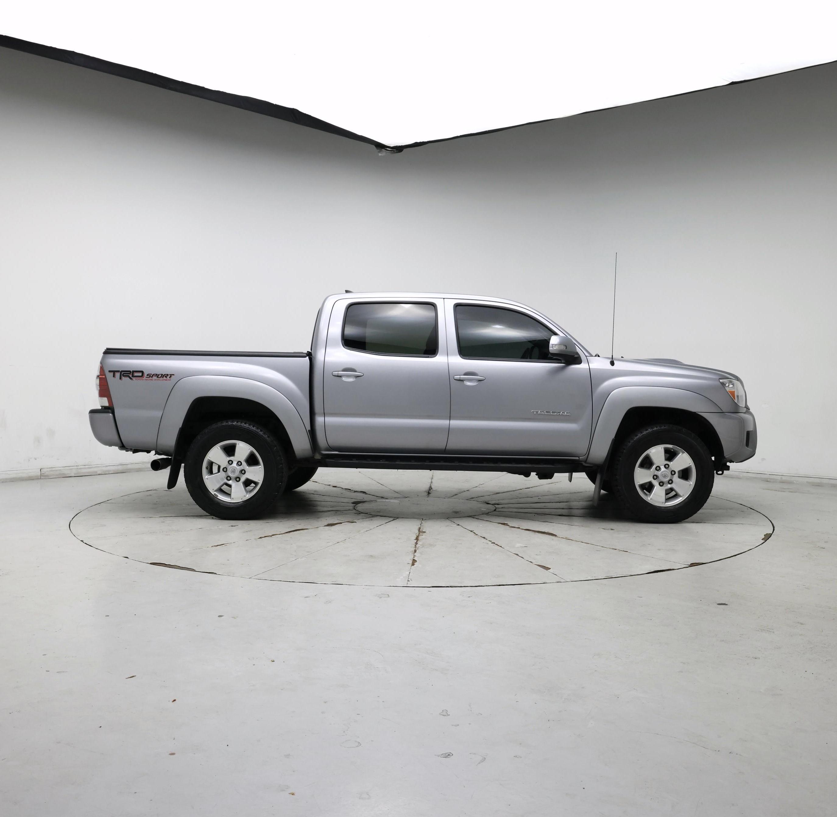Thumbnail: 2014 Toyota Tacoma - 7