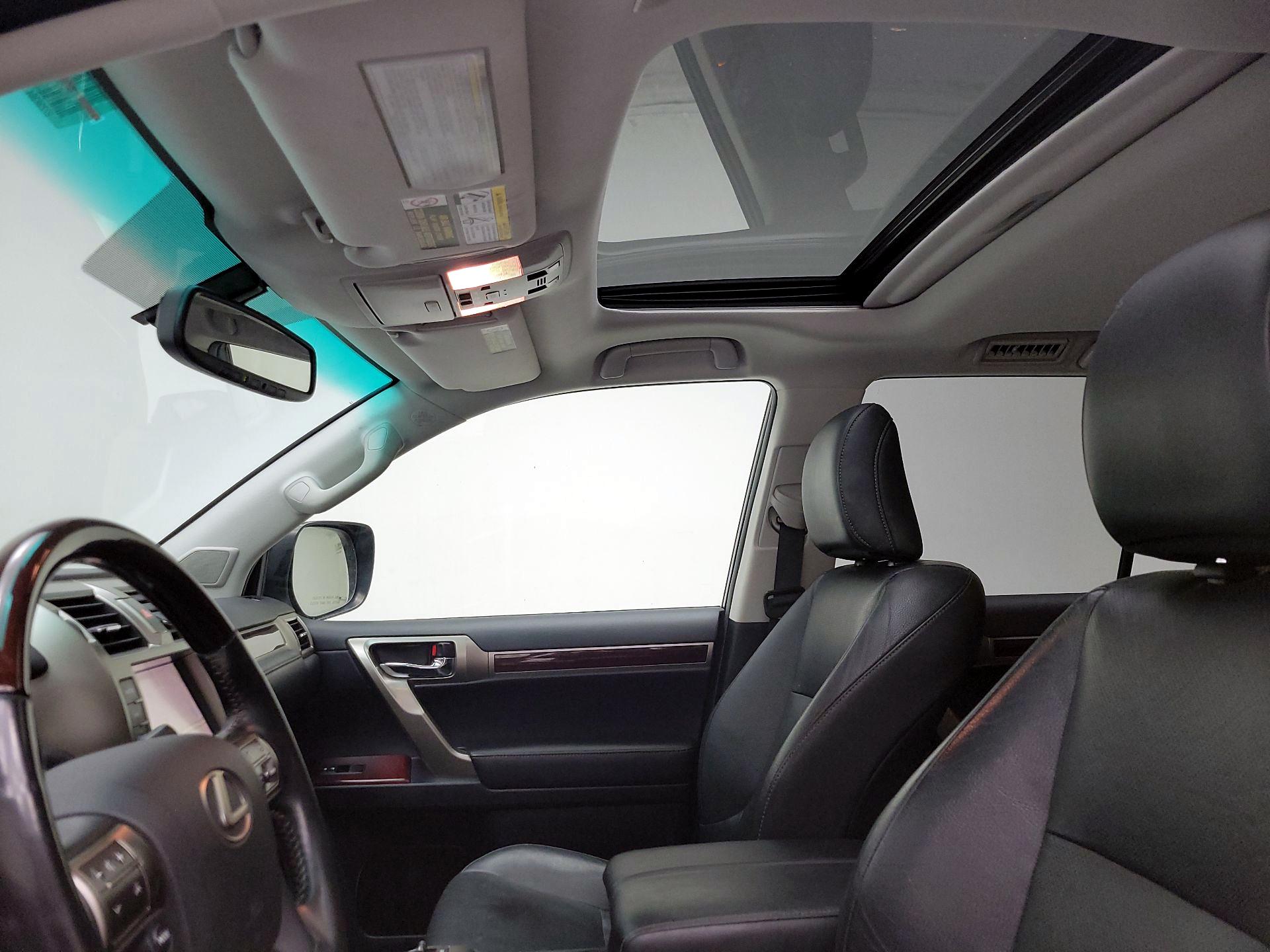 Thumbnail: 2019 Lexus GX - 20