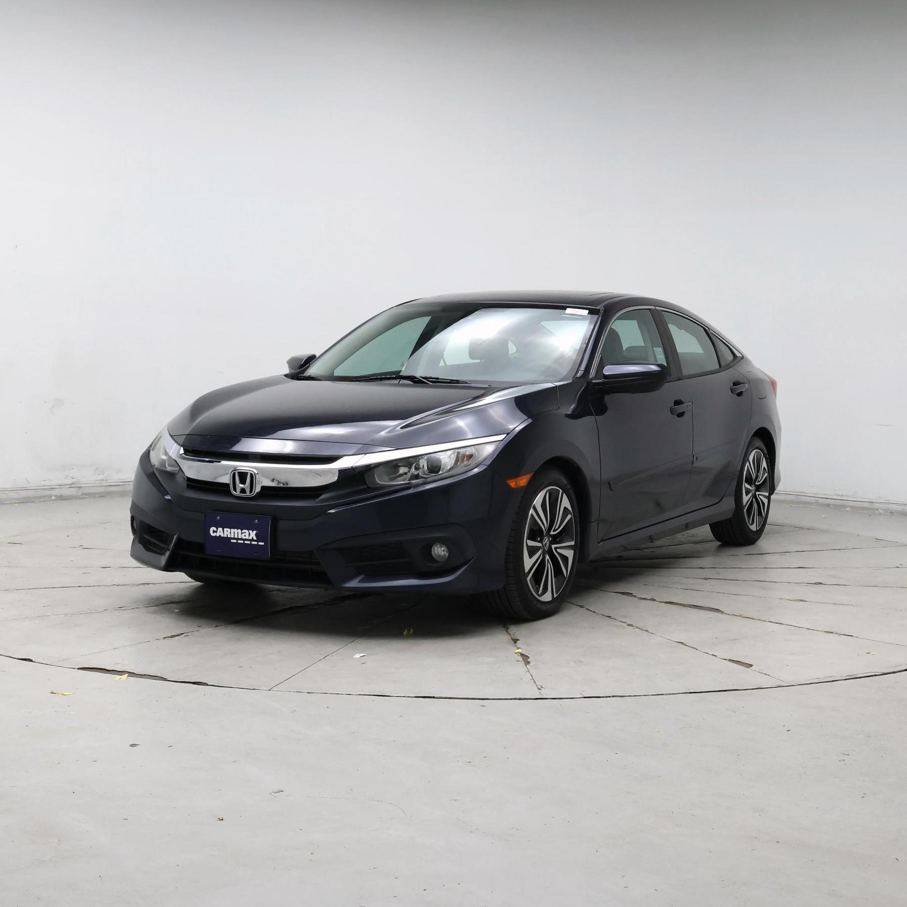 Thumbnail: 2017 Honda Civic - 4