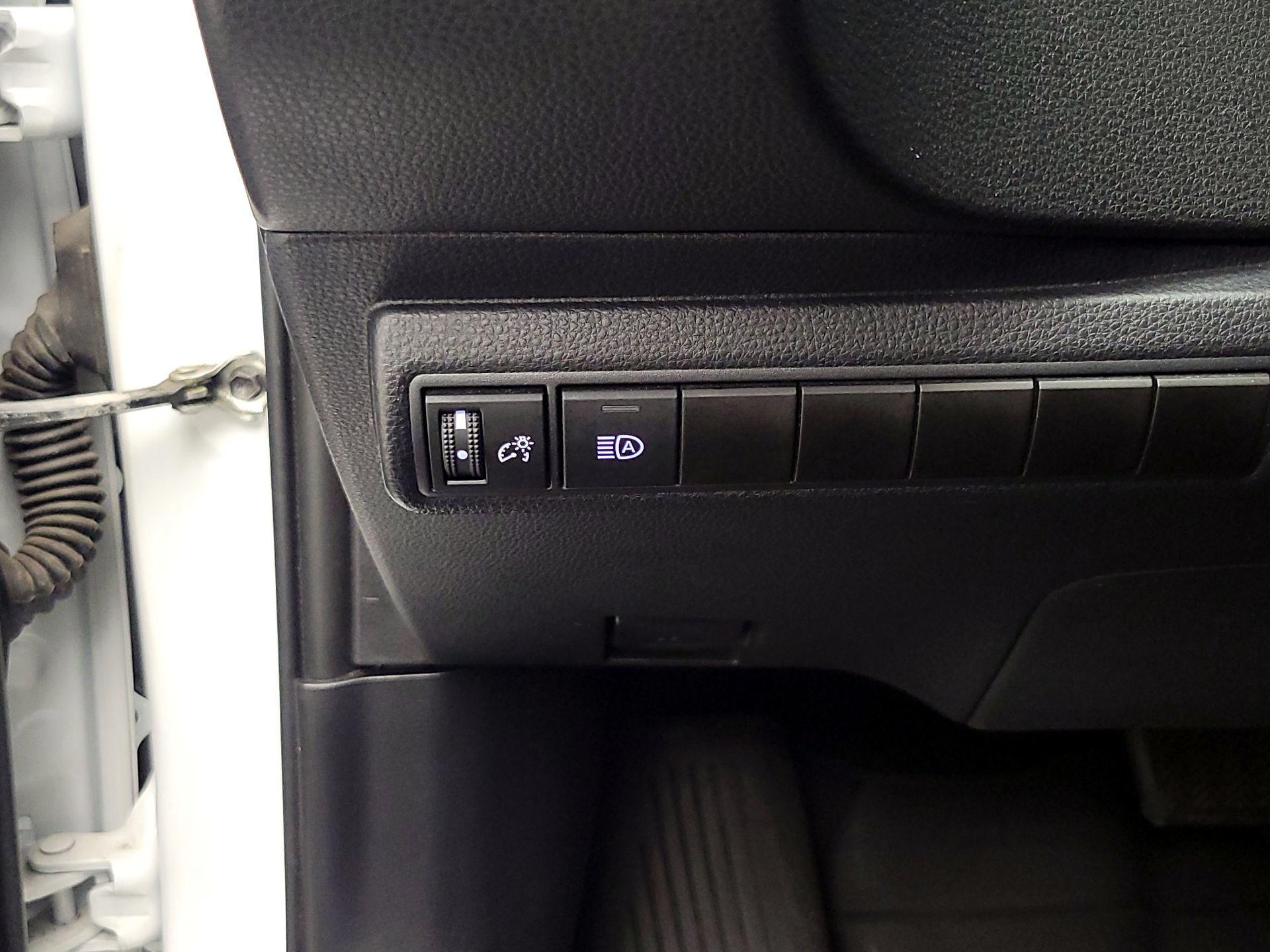 Thumbnail: 2022 Toyota Corolla - 13