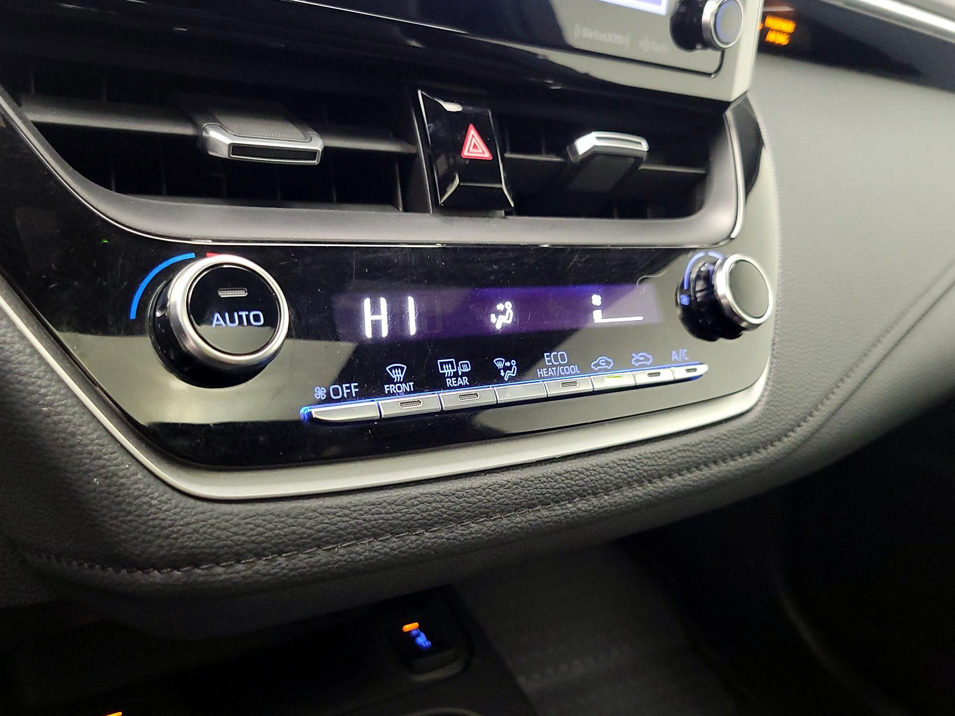 Thumbnail: 2022 Toyota Corolla - 17