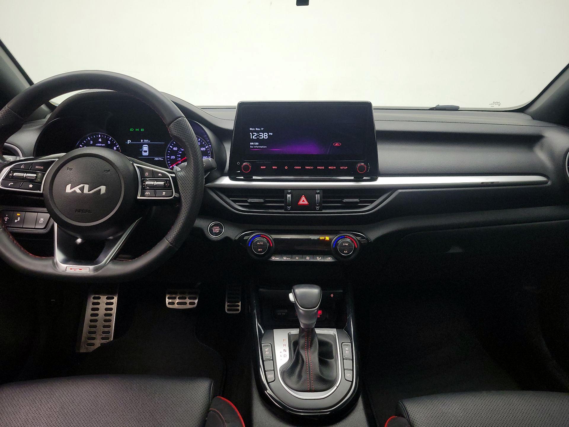 Thumbnail: 2023 Kia Forte - 9